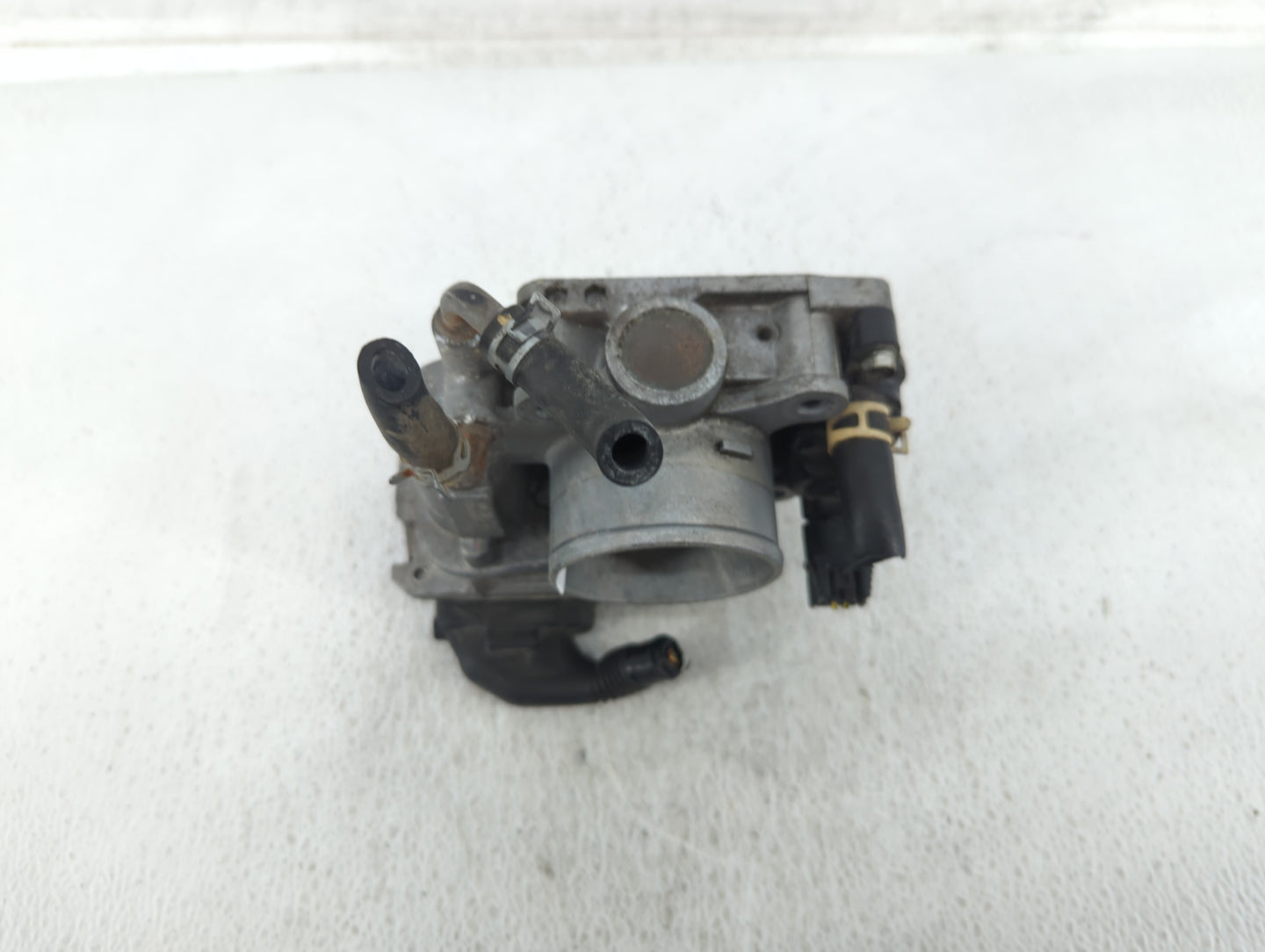 2016-2022 Honda Hr-V Throttle Body P/N:GMF3B Fits Fits 2012 2013 2014 2015 2016 2017 2018 2019 2020 2021 2022 OEM Used Auto 