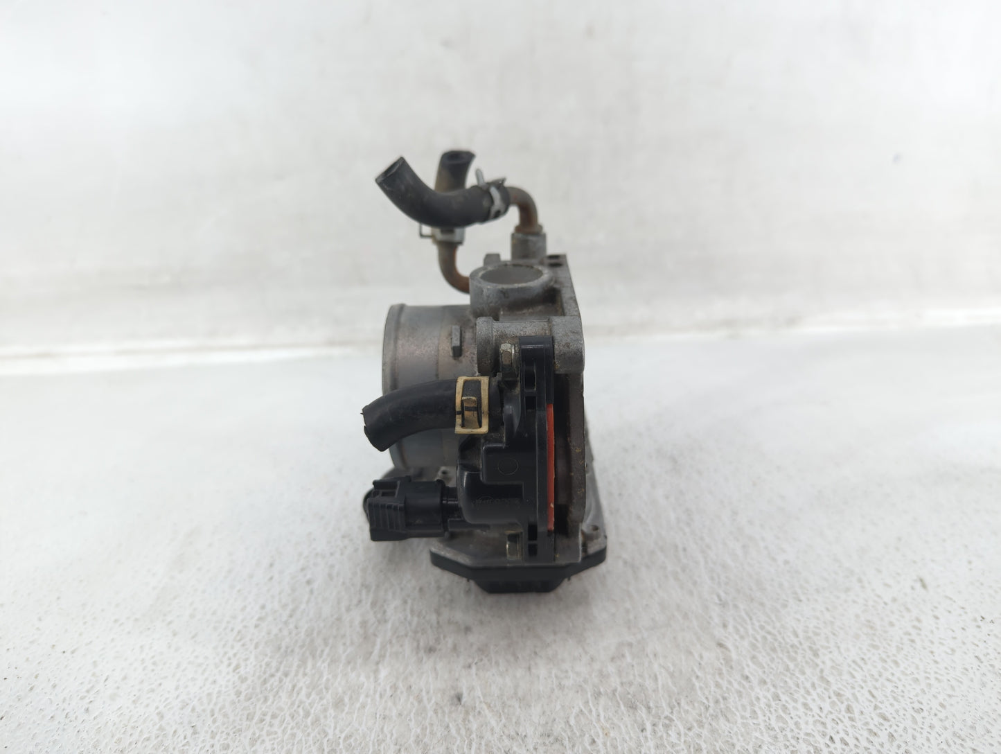 2016-2022 Honda Hr-V Throttle Body P/N:GMF3B Fits Fits 2012 2013 2014 2015 2016 2017 2018 2019 2020 2021 2022 OEM Used Auto 