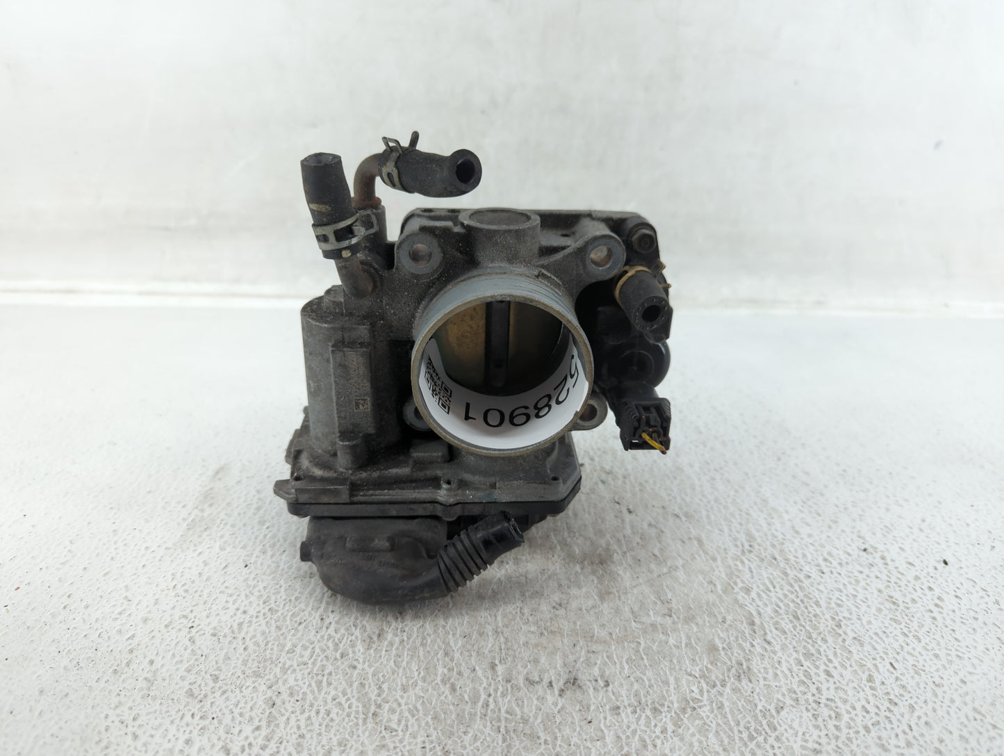 2016-2022 Honda Hr-V Throttle Body P/N:GMF3B Fits Fits 2012 2013 2014 2015 2016 2017 2018 2019 2020 2021 2022 OEM Used Auto 