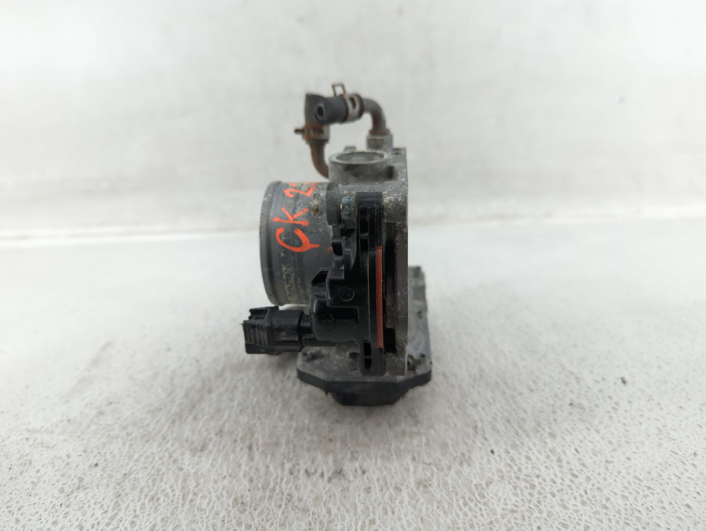 2016-2022 Honda Hr-V Throttle Body P/N:GMF3B Fits Fits 2012 2013 2014 2015 2016 2017 2018 2019 2020 2021 2022 OEM Used Auto 