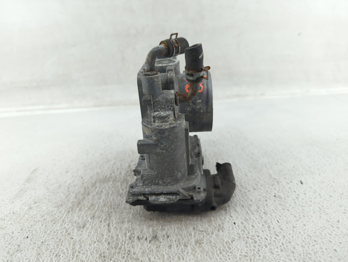 2016-2022 Honda Hr-V Throttle Body P/N:GMF3B Fits Fits 2012 2013 2014 2015 2016 2017 2018 2019 2020 2021 2022 OEM Used Auto 