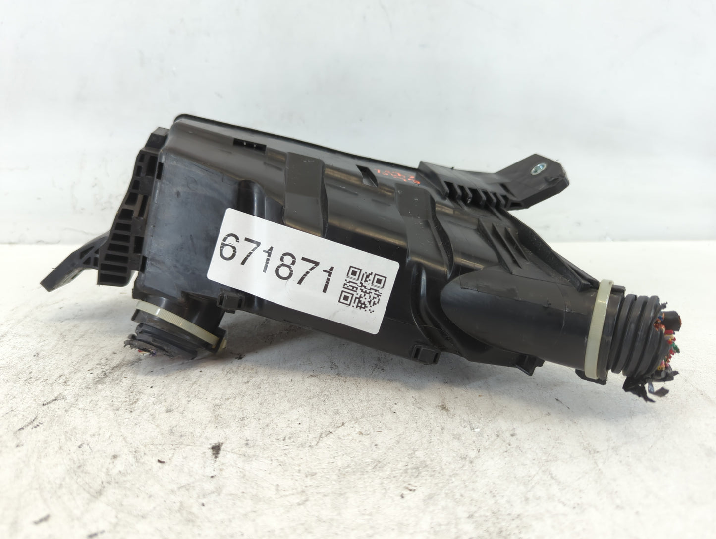 2020-2022 Honda Hr-V Fusebox Fuse Box Panel Relay Module P/N:Y-11 4063 Fits Fits 2020 2021 2022 OEM Used Auto Parts - Oemuse