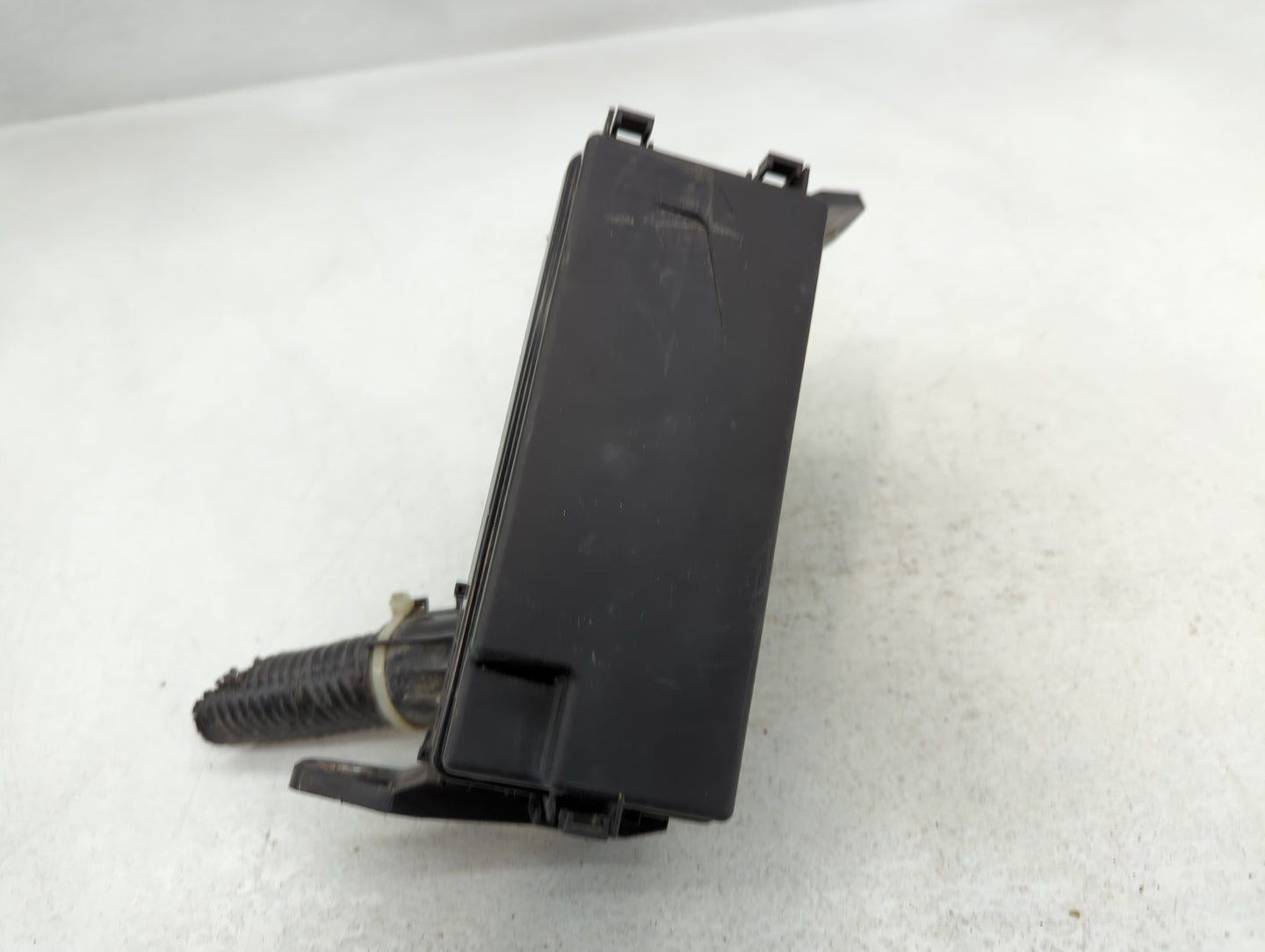 2020 Honda Hr-V Fusebox Fuse Box Panel Relay Module P/N:T7A-A11 PP-1D10, 4063-Y-1 2 Fits Fits 2015 2016 OEM Used Auto Parts 