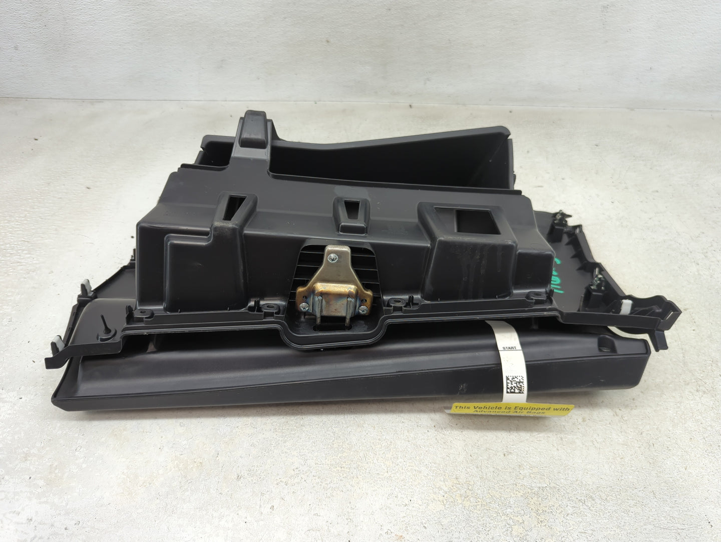2020 Honda Insight Passenger Glove Box Door Storage Compartment - Oemusedautoparts1.com