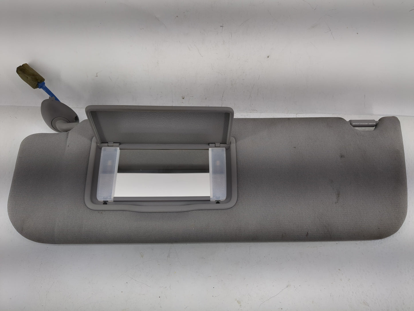 2020 Honda Odyssey Sun Visor Shade Replacement Driver Left Mirror Fits OEM Used Auto Parts - Oemusedautoparts1.com
