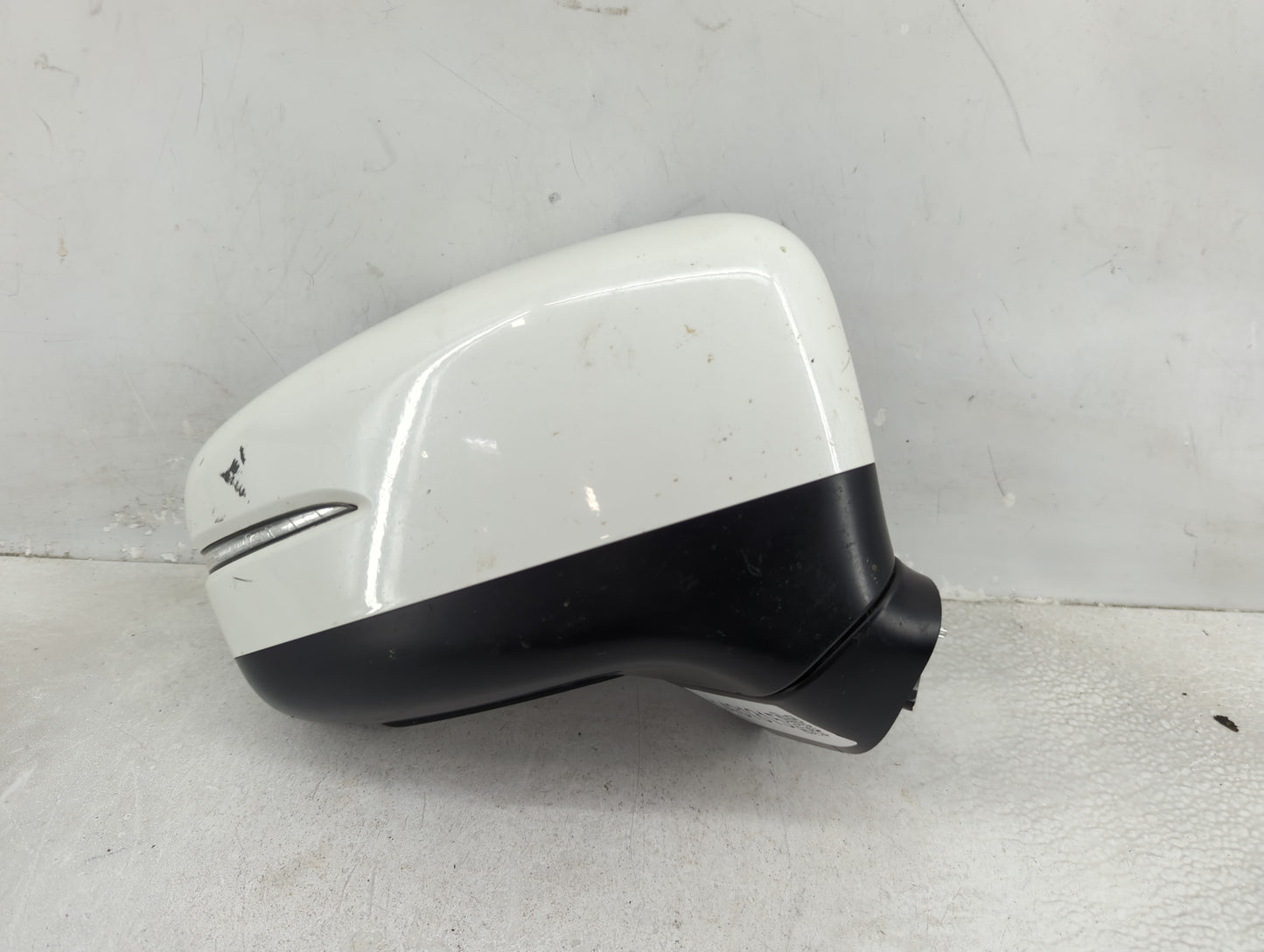 2020 Honda Odyssey Passenger Side View Mirror - Right Door Mirror OEM Used - Oemusedautoparts1.com
