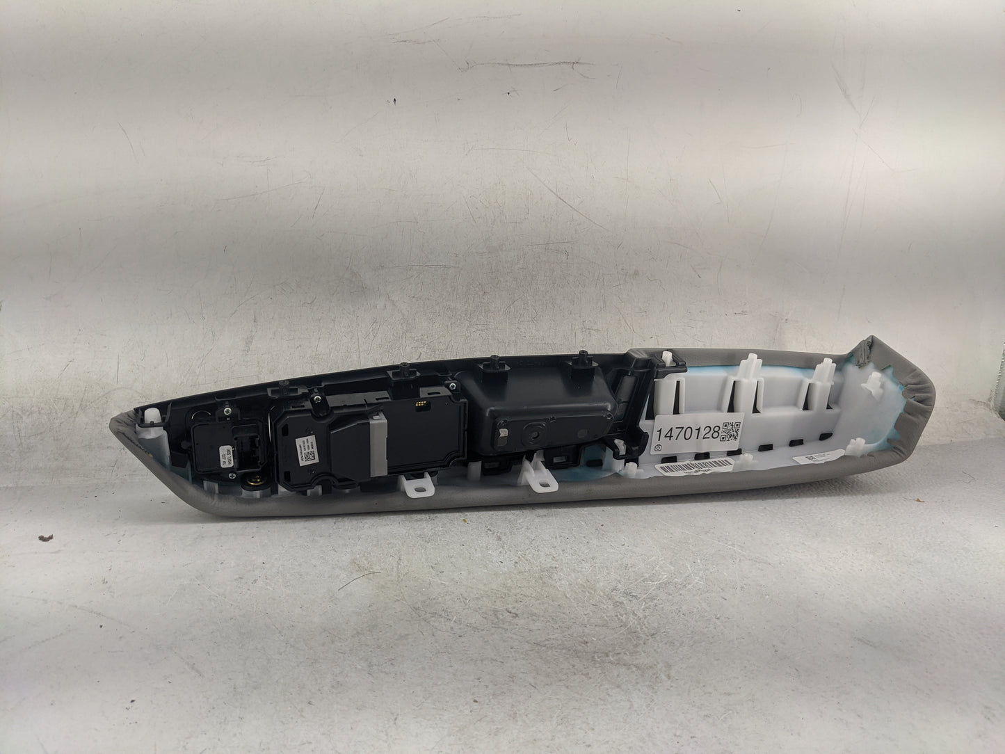 2020 Honda Odyssey Master Power Window Switch Replacement Driver Side Left P/N:83591THRA220XA8 83591-THR-A220-XA8 Fits OEM U