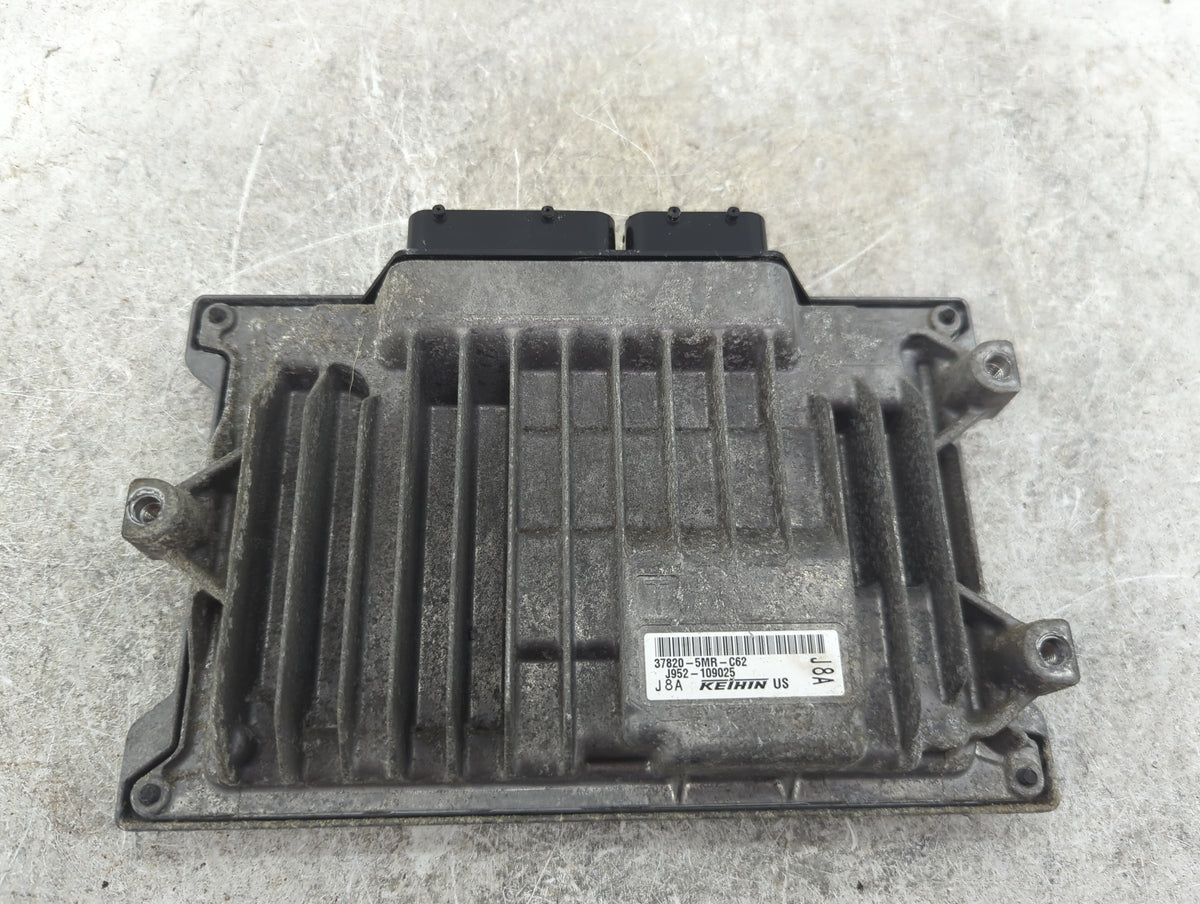 2020 Honda Odyssey PCM Engine Control Computer ECU ECM PCU OEM P/N:37820-5MR-C62 J952-109025 OEM Used Auto Parts - Oemusedau