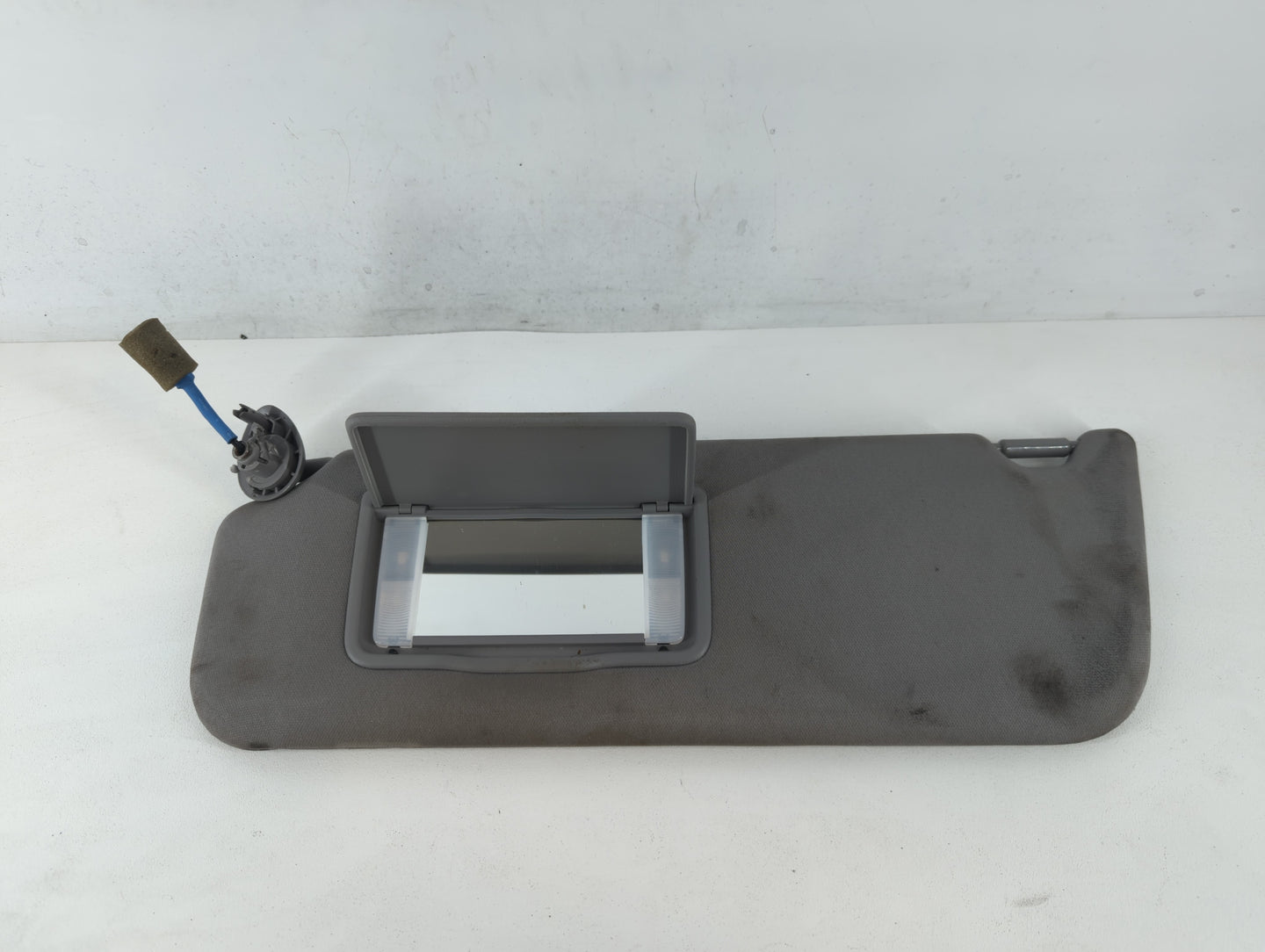 2020 Honda Odyssey Sun Visor Shade Replacement Passenger Right Mirror Fits OEM Used Auto Parts - Oemusedautoparts1.com
