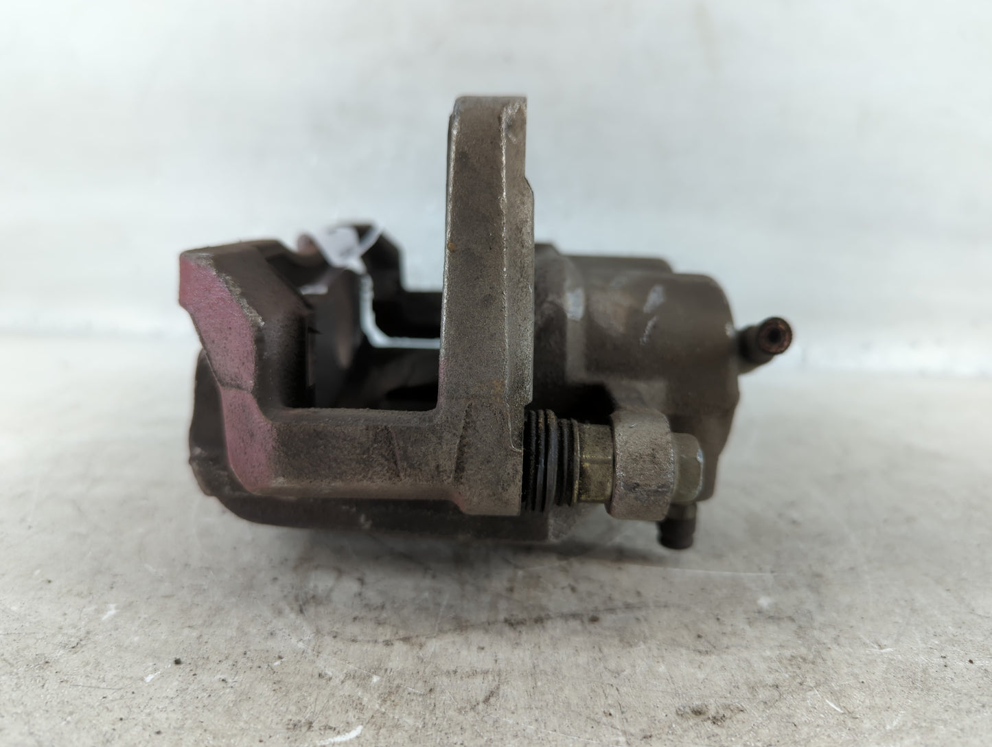 2020 Honda Odyssey Front Driver Left Brake Caliper - Oemusedautoparts1.com