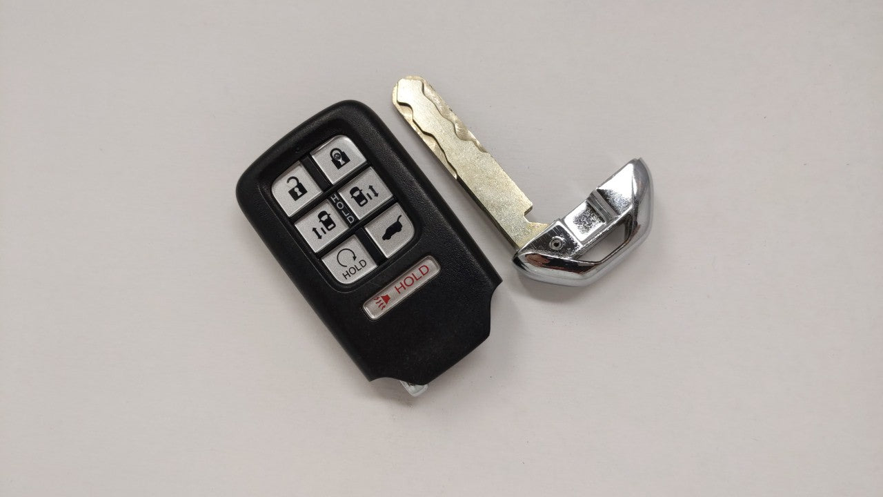 Honda Odyssey Keyless Entry Remote Fob Kr5v2x A2c98590600 72147-Thr-A11 - Oemusedautoparts1.com