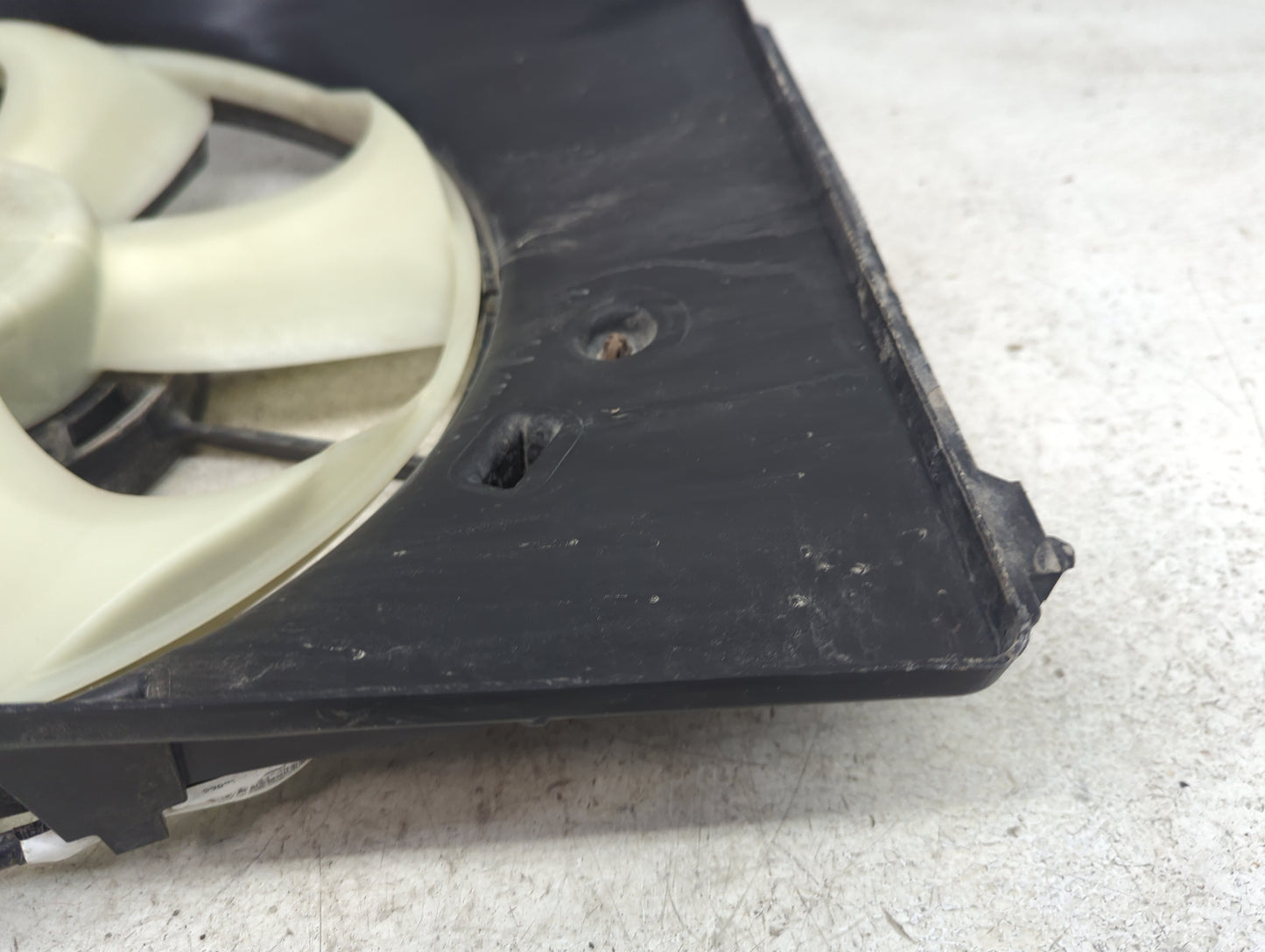 2019-2022 Honda Passport Electric Radiator Cooling Fan Motor Assembly P/N:AX168000-2350 Fits OEM Used Auto Parts - Oemusedau