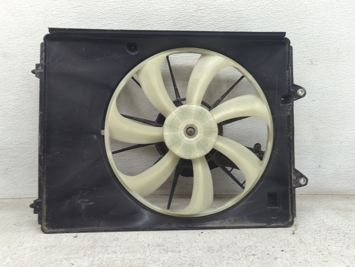 2019-2022 Honda Passport Electric Radiator Cooling Fan Motor Assembly P/N:RAD2A19020309090009 Fits OEM Used Auto Parts - Oem