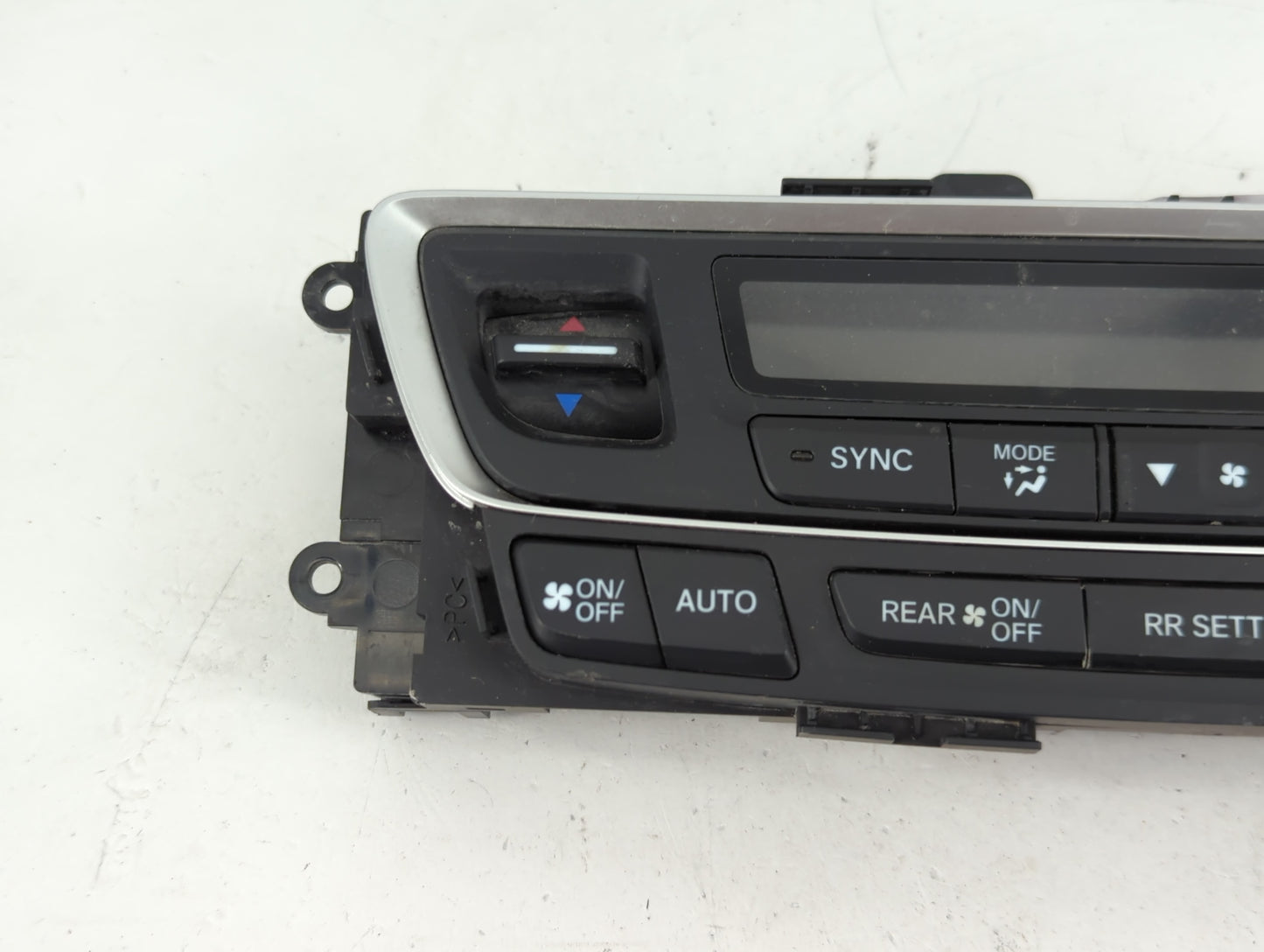 2019-2020 Honda Pilot Climate Control Module Temperature AC/Heater Replacement Fits Fits 2019 2020 OEM Used Auto Parts - Oem