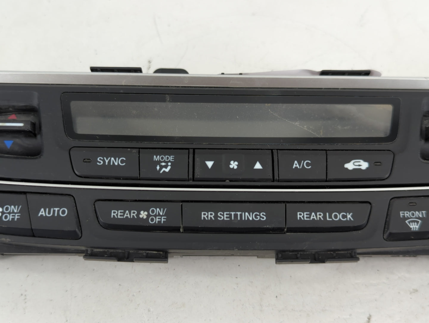 2019-2020 Honda Pilot Climate Control Module Temperature AC/Heater Replacement Fits Fits 2019 2020 OEM Used Auto Parts - Oem