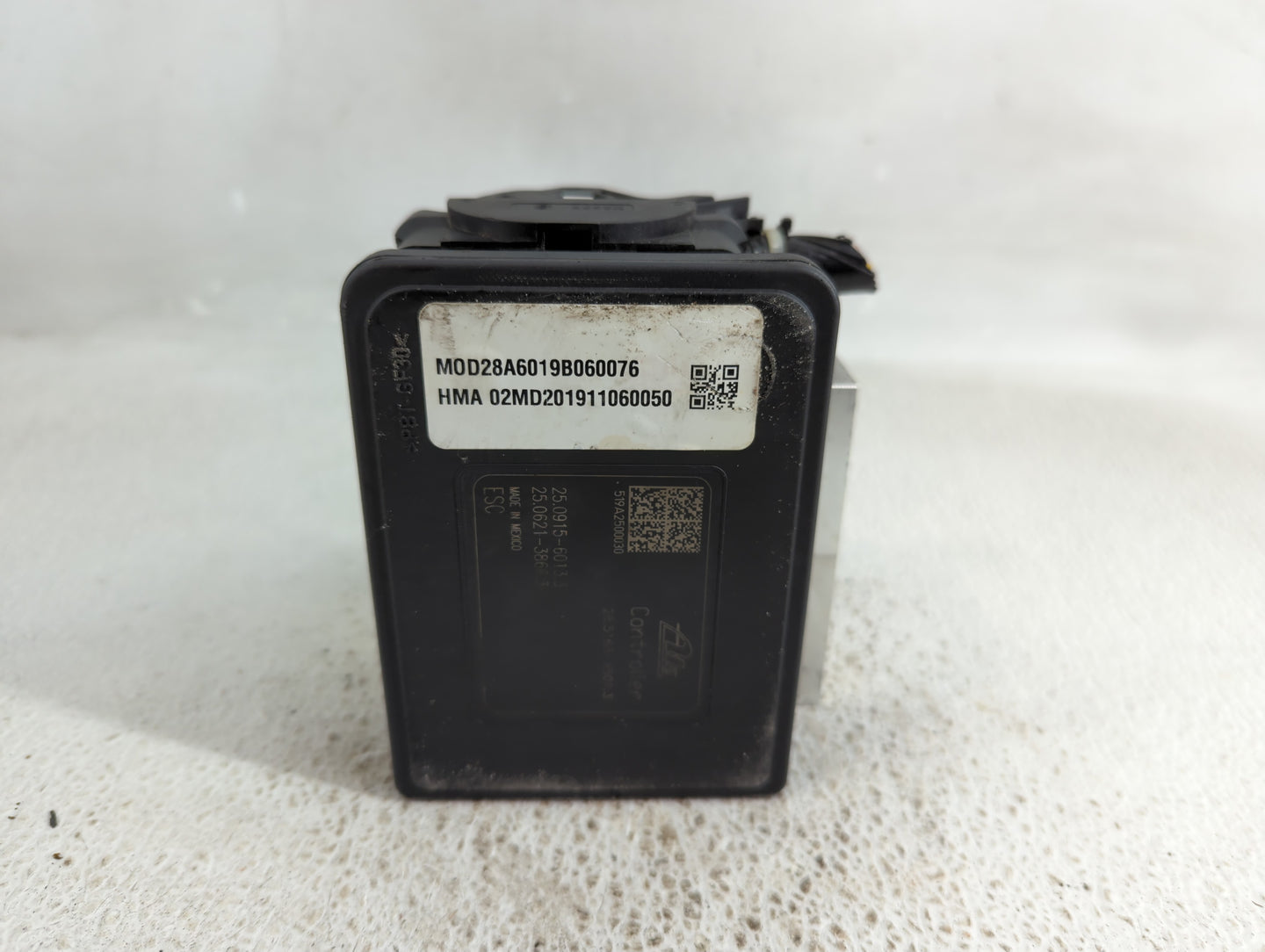 2019-2020 Honda Pilot ABS Pump Control Module Replacement P/N:57110TG8 A631M1 Fits Fits 2019 2020 OEM Used Auto Parts - Oemu