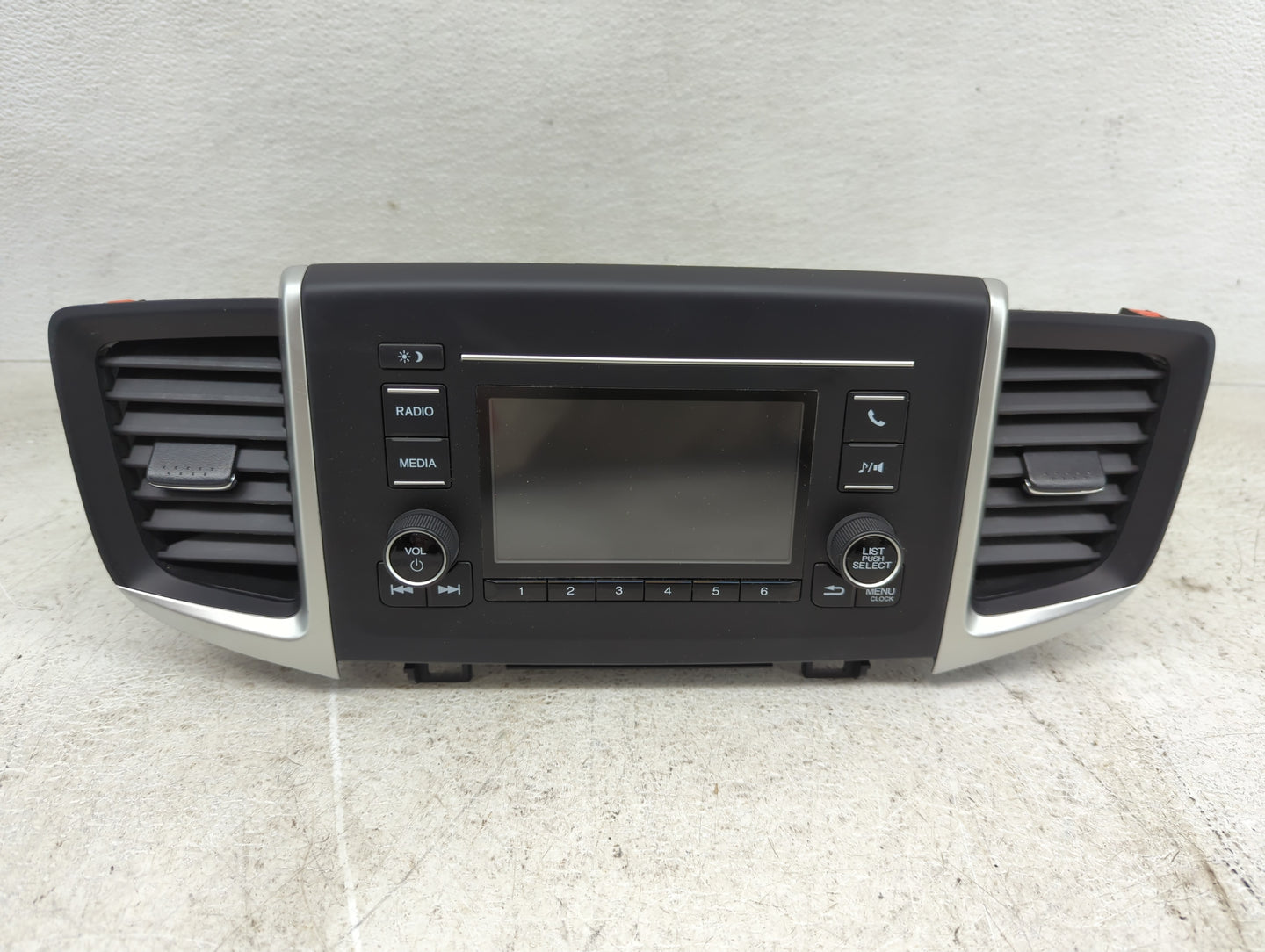 2020 Honda Pilot Radio AM FM Cd Player Receiver Replacement P/N:39100-TG7-A13 Fits OEM Used Auto Parts - Oemusedautoparts1.c