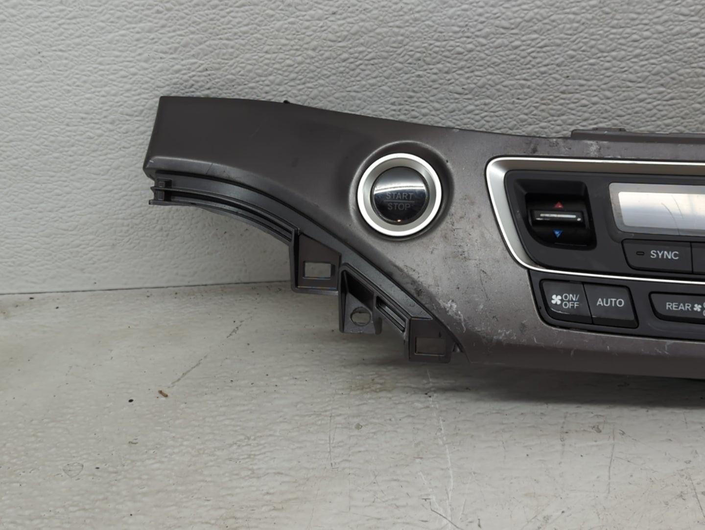 2019-2020 Honda Pilot Climate Control Module Temperature AC/Heater Replacement P/N:79600TG7A932M1 Fits Fits 2019 2020 OEM Us