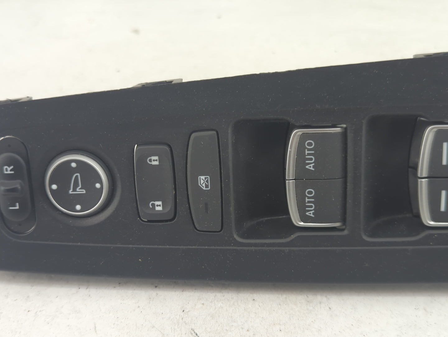 2019-2022 Honda Pilot Master Power Window Switch Replacement Driver Side Left P/N:T20 A211 Fits Fits 2019 2020 2021 2022 OEM