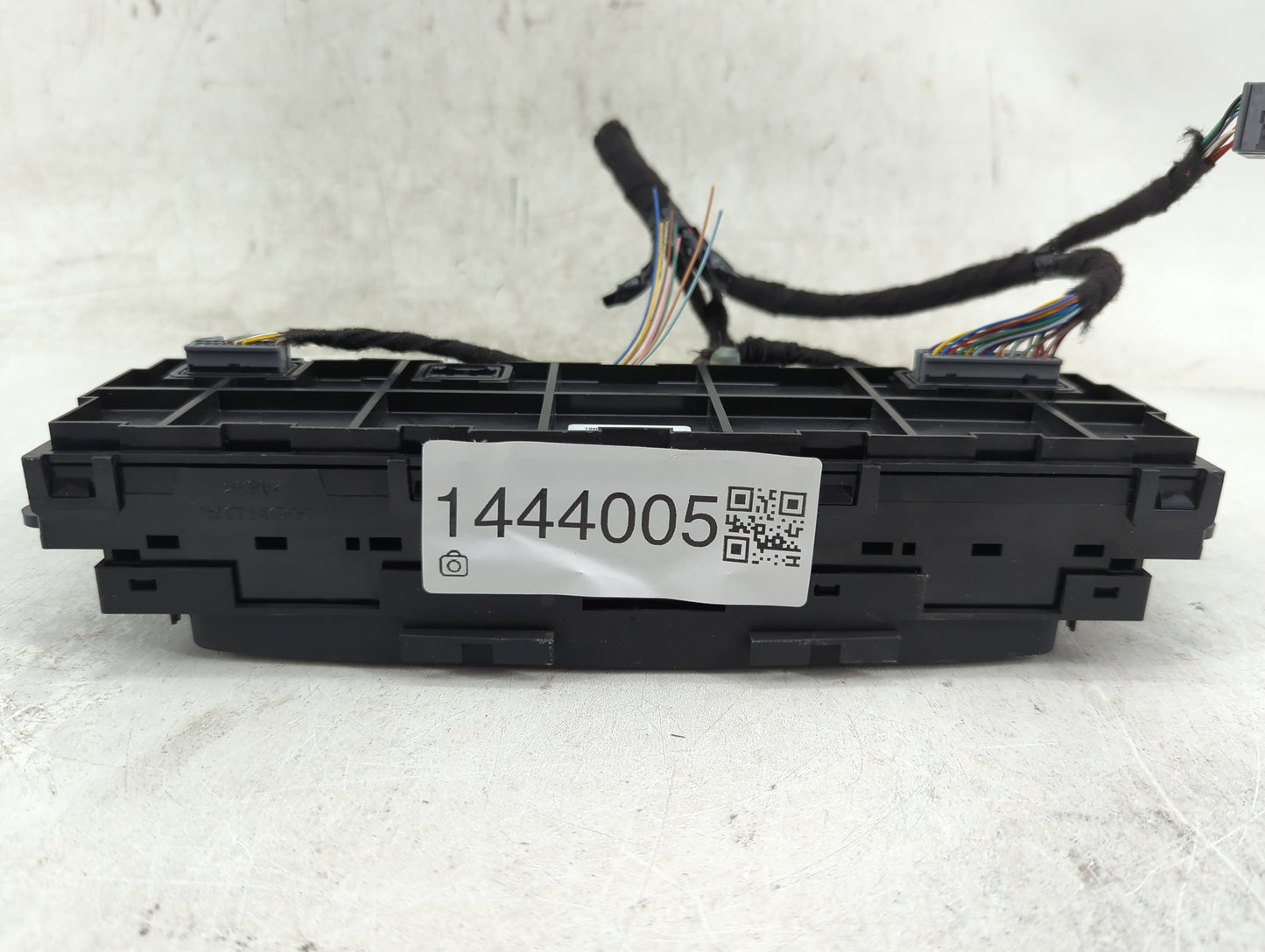 2019-2020 Honda Pilot Climate Control Module Temperature AC/Heater Replacement P/N:79600TG7A932M1 SANWA2A542D Fits Fits 2019