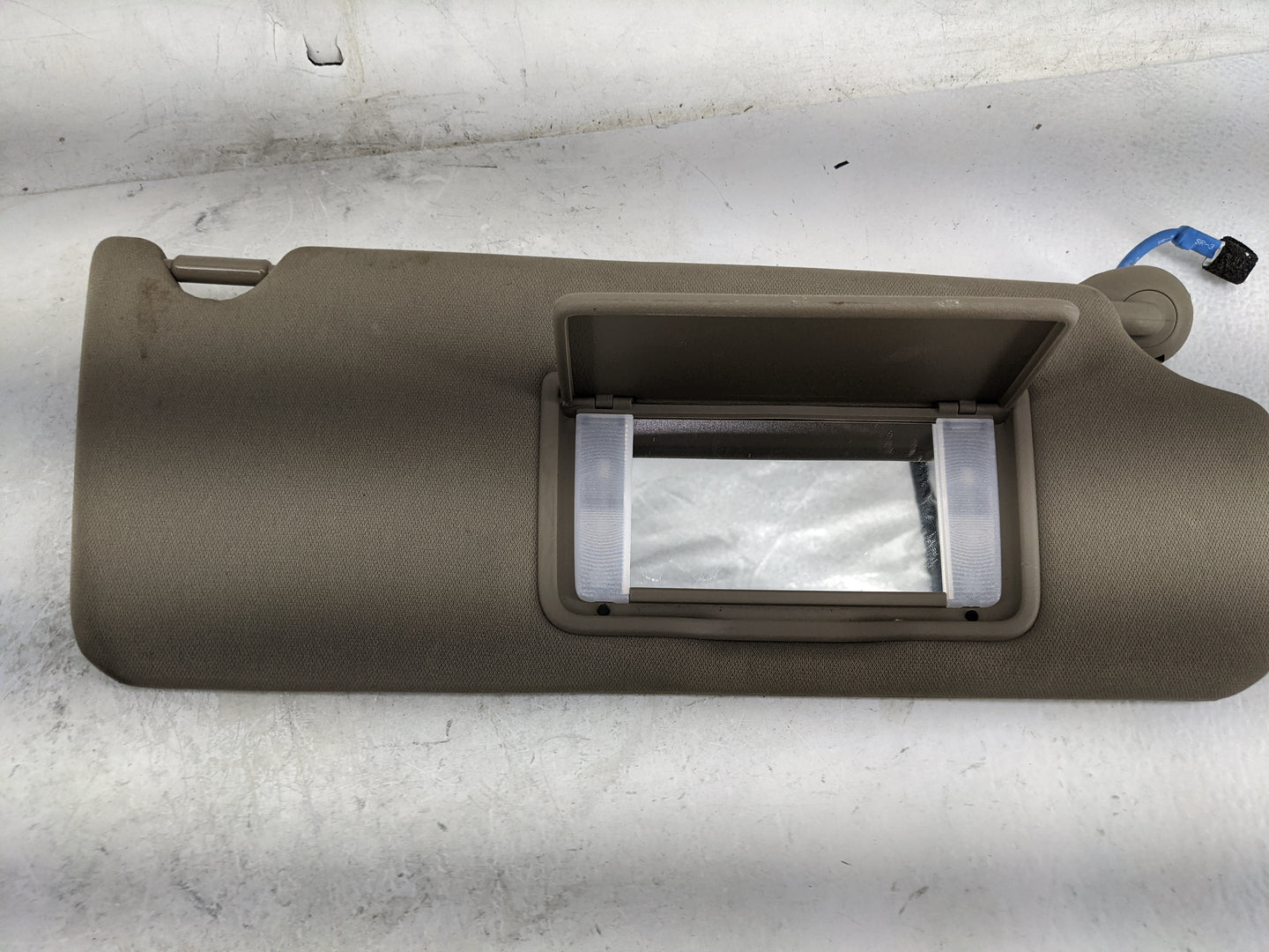 2016-2022 Honda Pilot Sun Visor Shade Replacement Passenger Right Mirror Fits Fits 2016 2017 2018 2019 2020 2021 2022 OEM Us