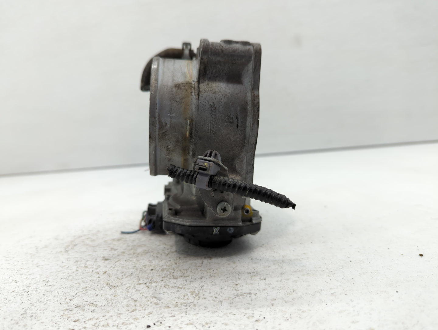 2016-2021 Honda Pilot Throttle Body P/N:U34297537670 Fits Fits 2016 2017 2018 2019 2020 2021 OEM Used Auto Parts - Oemusedau