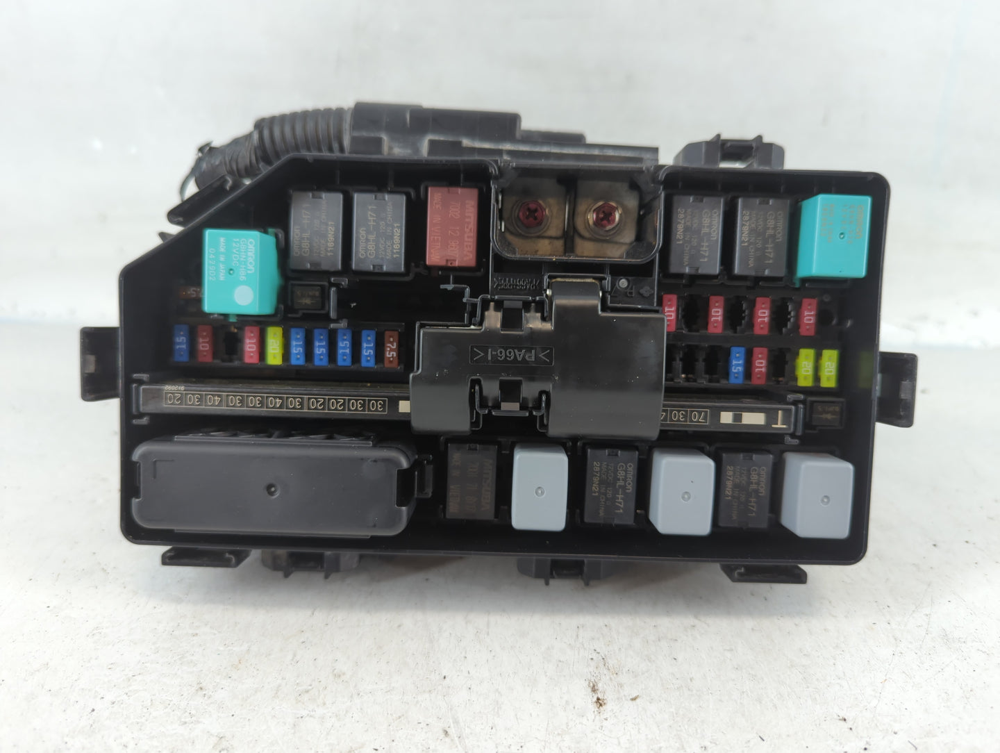 2019-2020 Honda Pilot Fusebox Fuse Box Panel Relay Module P/N:350RD0STTY TG7 A010 A0 Fits Fits 2019 2020 OEM Used Auto Parts
