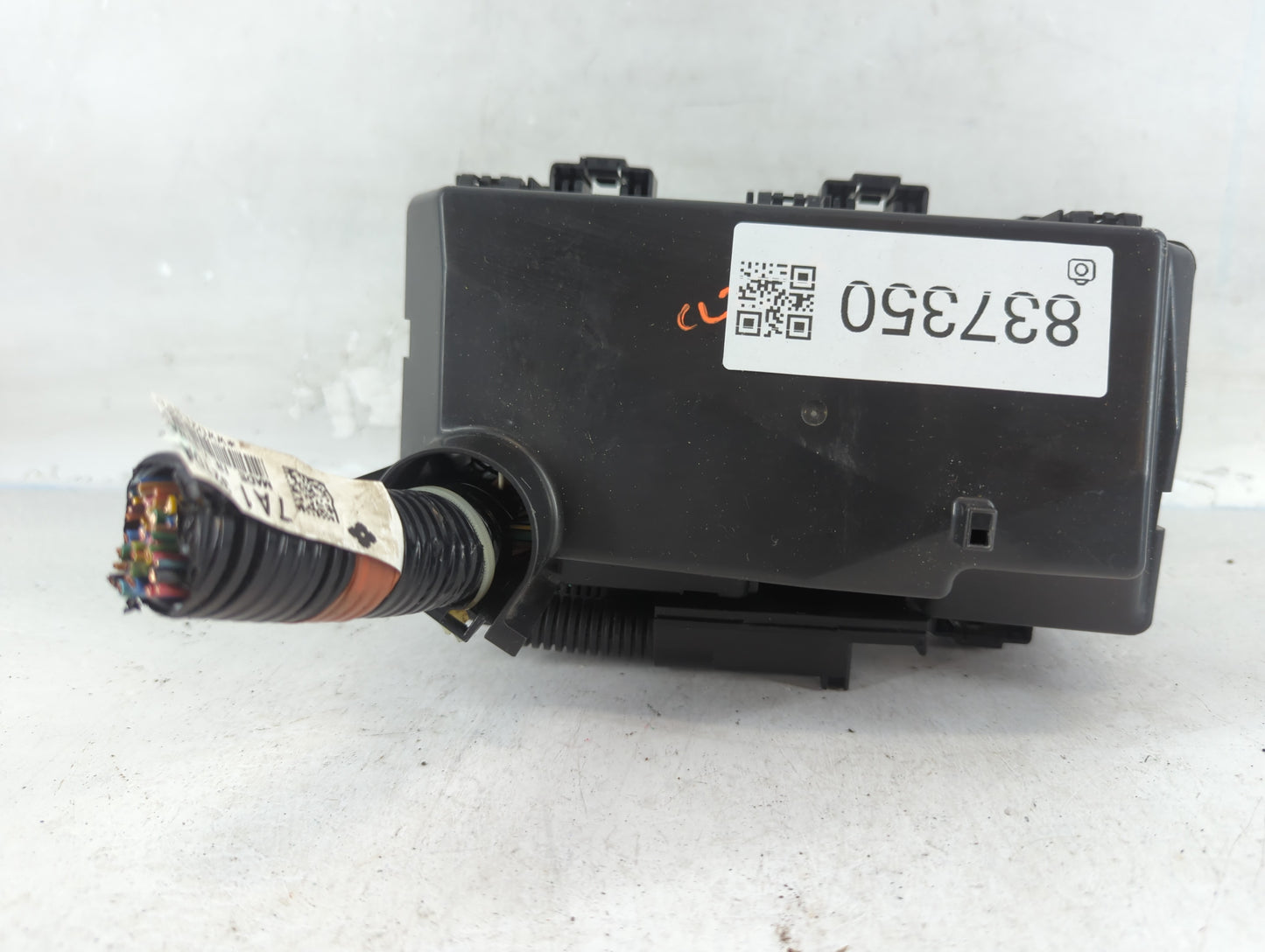 2019-2020 Honda Pilot Fusebox Fuse Box Panel Relay Module P/N:350RD0STTY TG7 A010 A0 Fits Fits 2019 2020 OEM Used Auto Parts