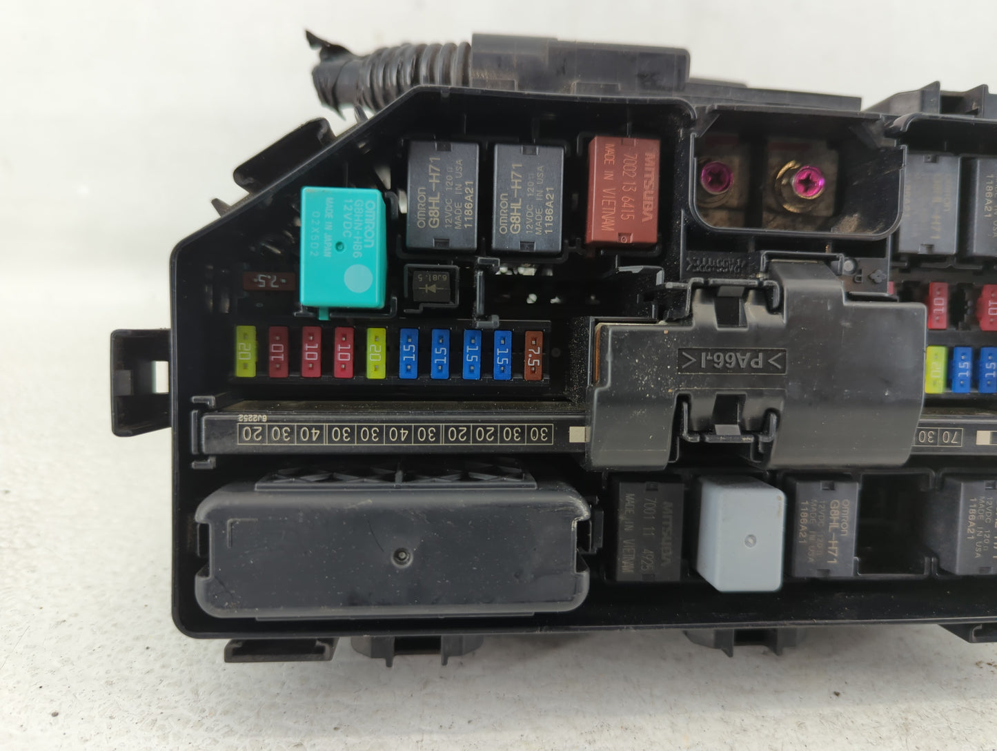 2020 Honda Ridgeline Fusebox Fuse Box Panel Relay Module P/N:380RD05CJN T6Z A010 AO Fits OEM Used Auto Parts - Oemusedautopa
