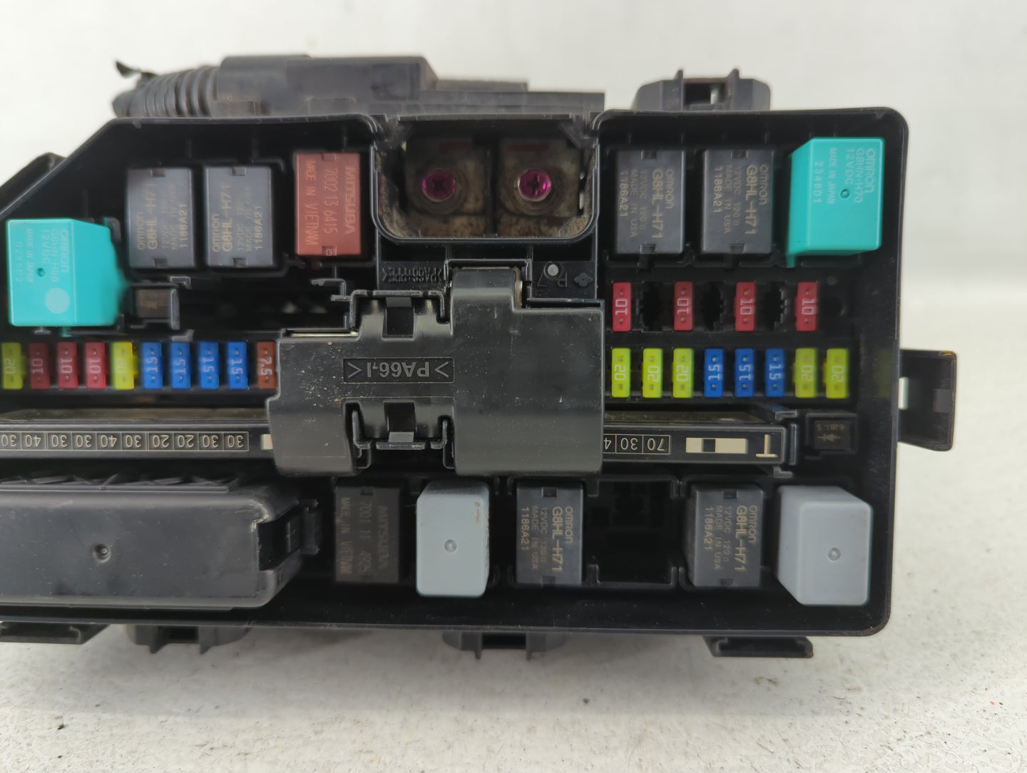 2020 Honda Ridgeline Fusebox Fuse Box Panel Relay Module P/N:380RD05CJN T6Z A010 AO Fits OEM Used Auto Parts - Oemusedautopa