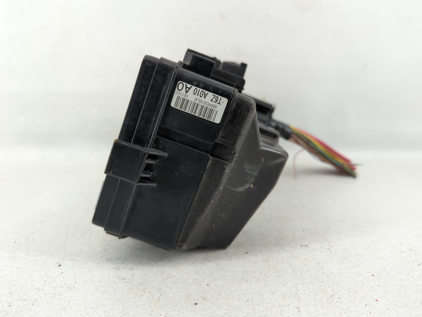 2020 Honda Ridgeline Fusebox Fuse Box Panel Relay Module P/N:380RD05CJN T6Z A010 AO Fits OEM Used Auto Parts - Oemusedautopa