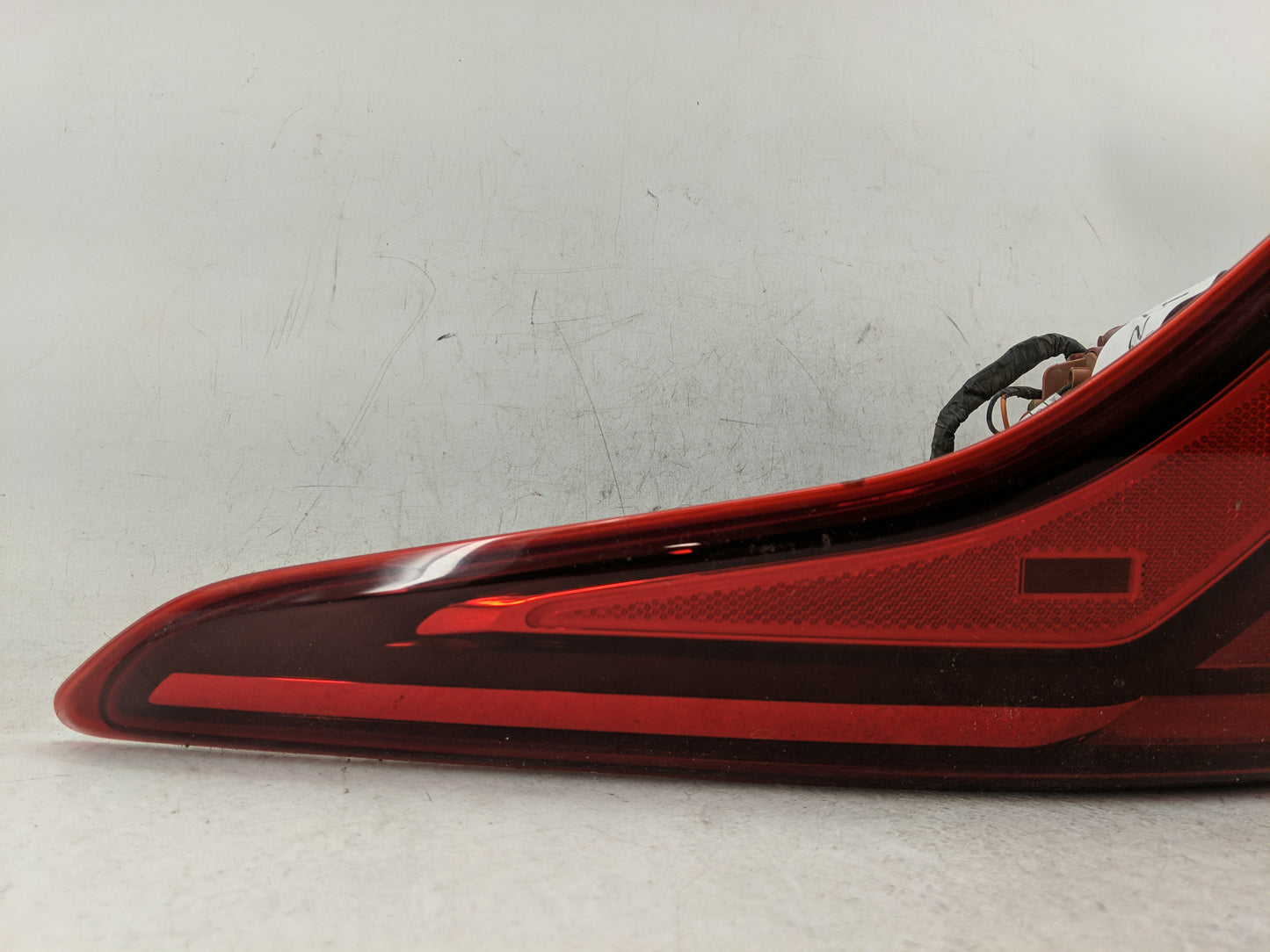 2018-2022 Hyundai Accent Tail Light Assembly Passenger Right OEM P/N:R1YS102 Fits Fits 2018 2019 2020 2021 2022 OEM Used Aut
