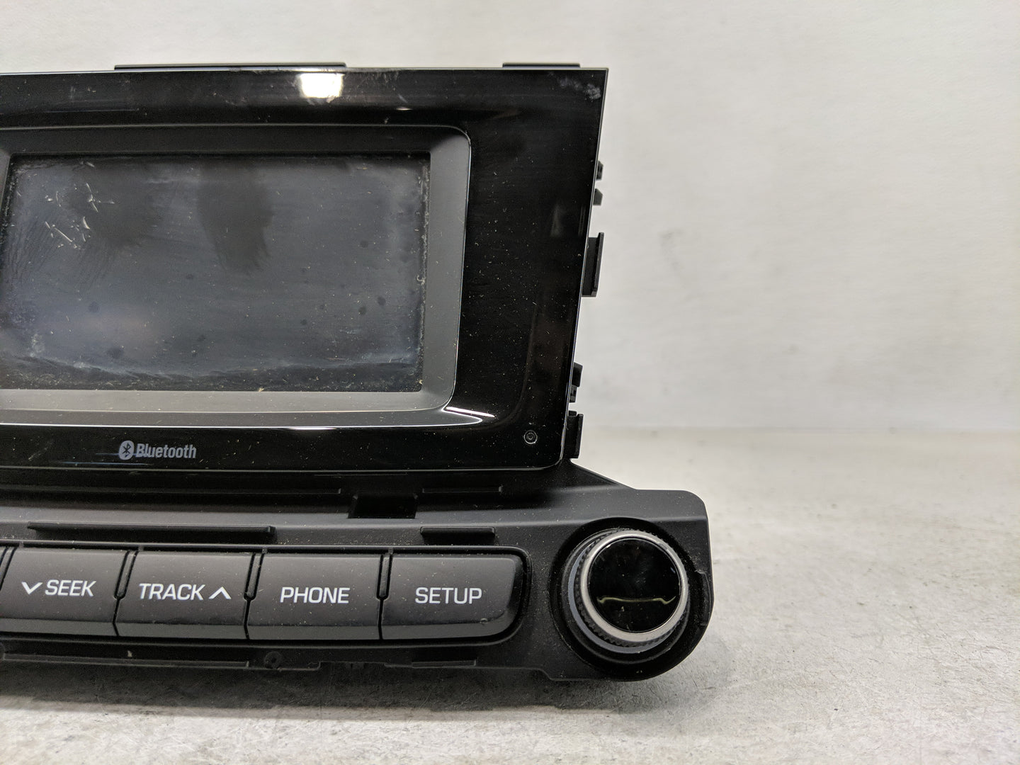 2018-2022 Hyundai Accent Radio AM FM Cd Player Receiver Replacement P/N:96180-J0060URD Fits Fits 2018 2019 2020 2021 2022 OE