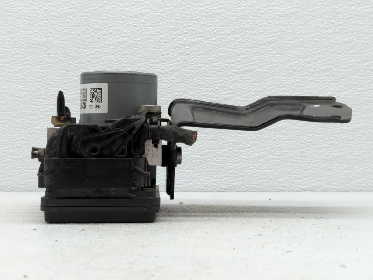 2020 Hyundai Accent ABS Pump Control Module Replacement P/N:58920-H9280 Fits OEM Used Auto Parts - Oemusedautoparts1.com