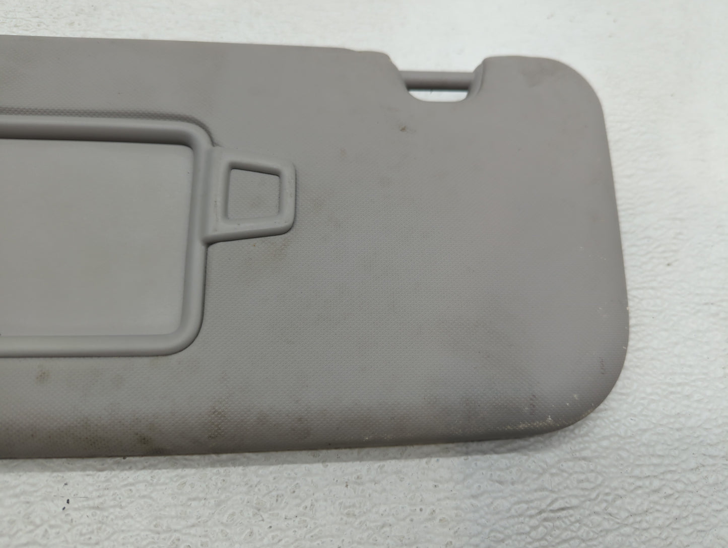 2018-2022 Hyundai Accent Sun Visor Shade Replacement Passenger Right Mirror Fits Fits 2018 2019 2020 2021 2022 OEM Used Auto