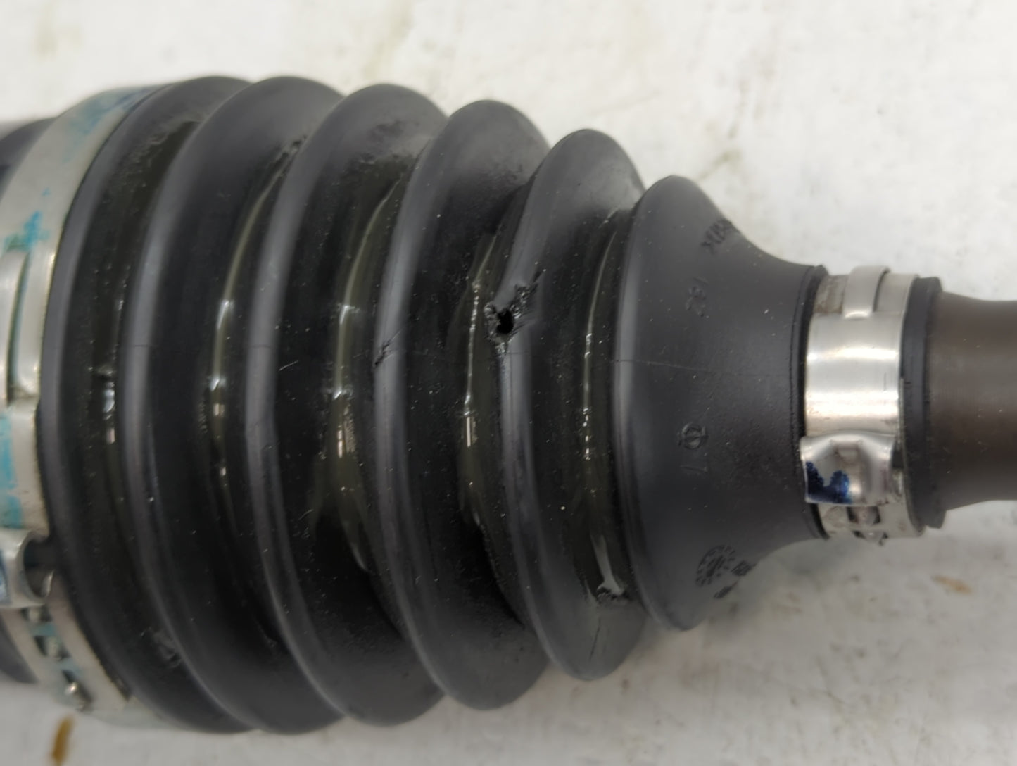 2020 Hyundai Accent Axle Shaft Front Driver Cv C/v - Oemusedautoparts1.com