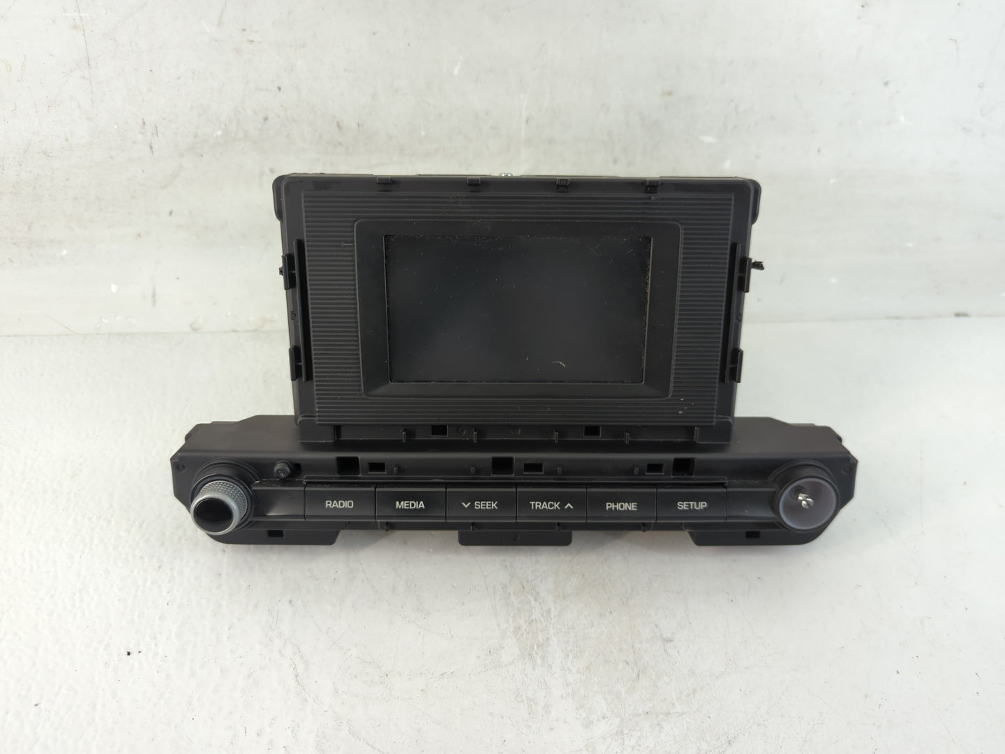 2019-2020 Hyundai Elantra Radio AM FM Cd Player Receiver Replacement P/N:96180F2UA0SSH Fits Fits 2019 2020 OEM Used Auto Par