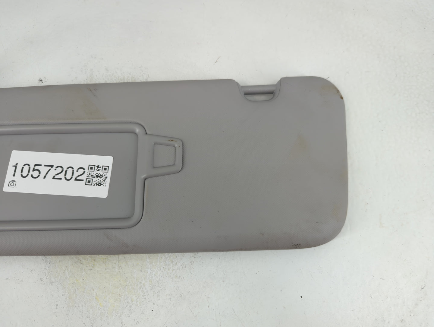 2017-2020 Hyundai Elantra Sun Visor Shade Replacement Driver Left Mirror Fits Fits 2017 2018 2019 2020 OEM Used Auto Parts -