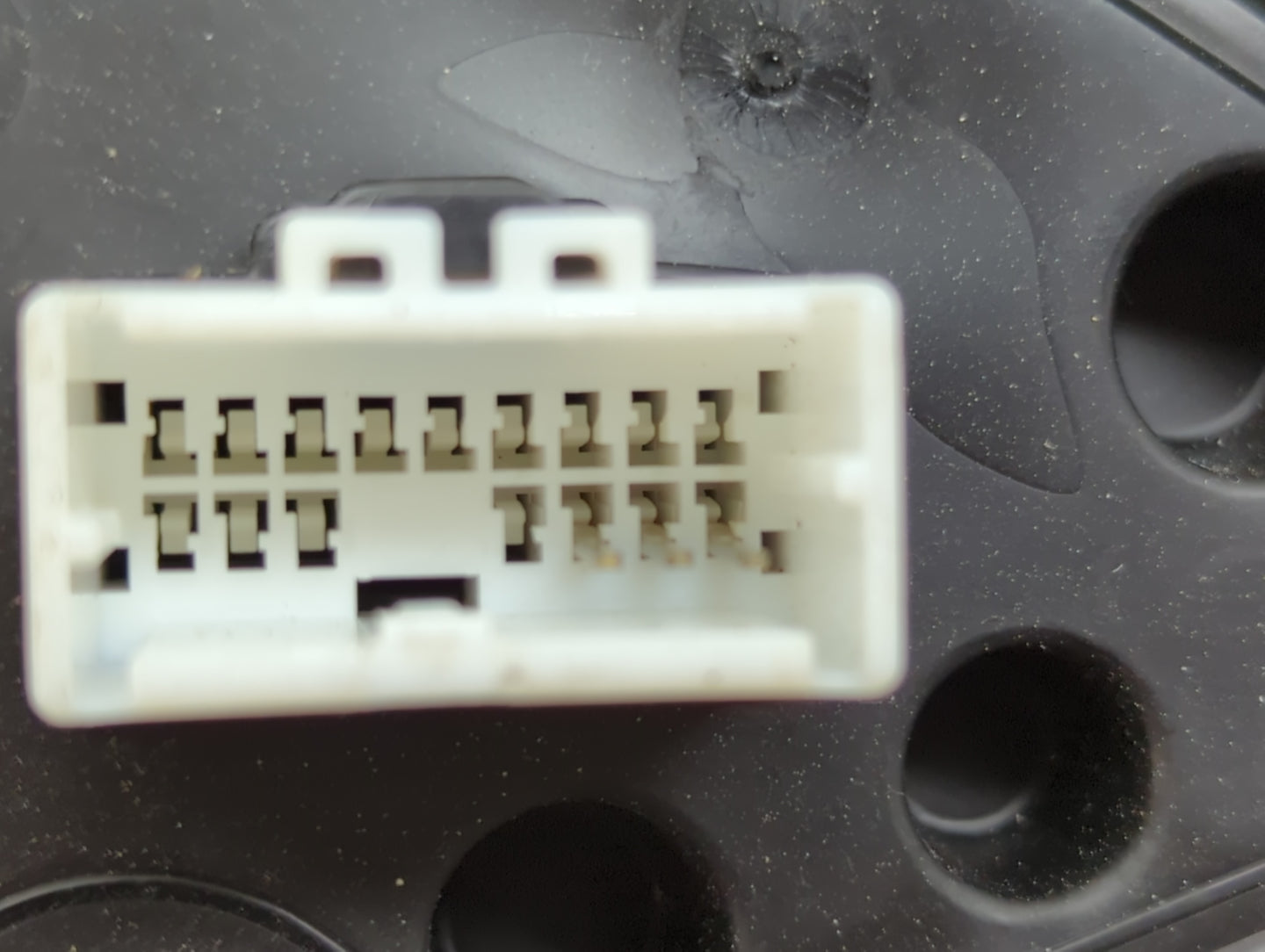 2017-2020 Hyundai Elantra Driver Side View Mirror - Left Door Mirror OEM Used - Oemusedautoparts1.com