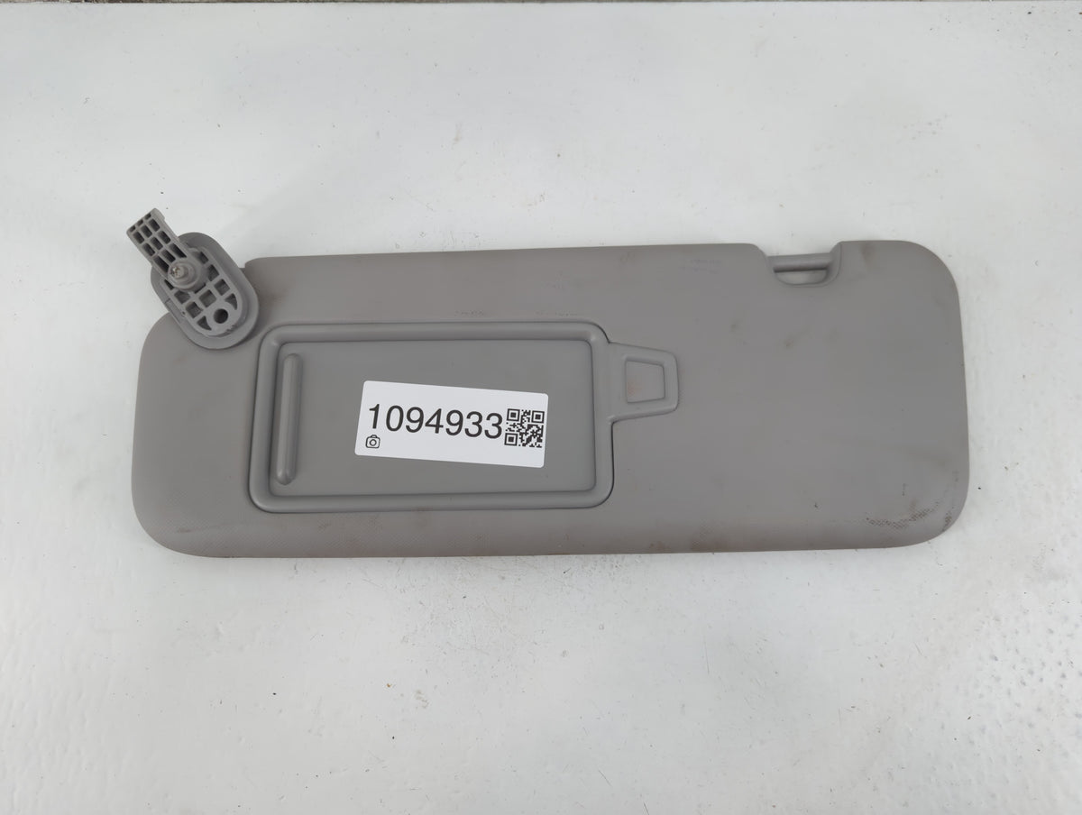 2017-2020 Hyundai Elantra Sun Visor Shade Replacement Driver Left Mirror Fits Fits 2017 2018 2019 2020 OEM Used Auto Parts -
