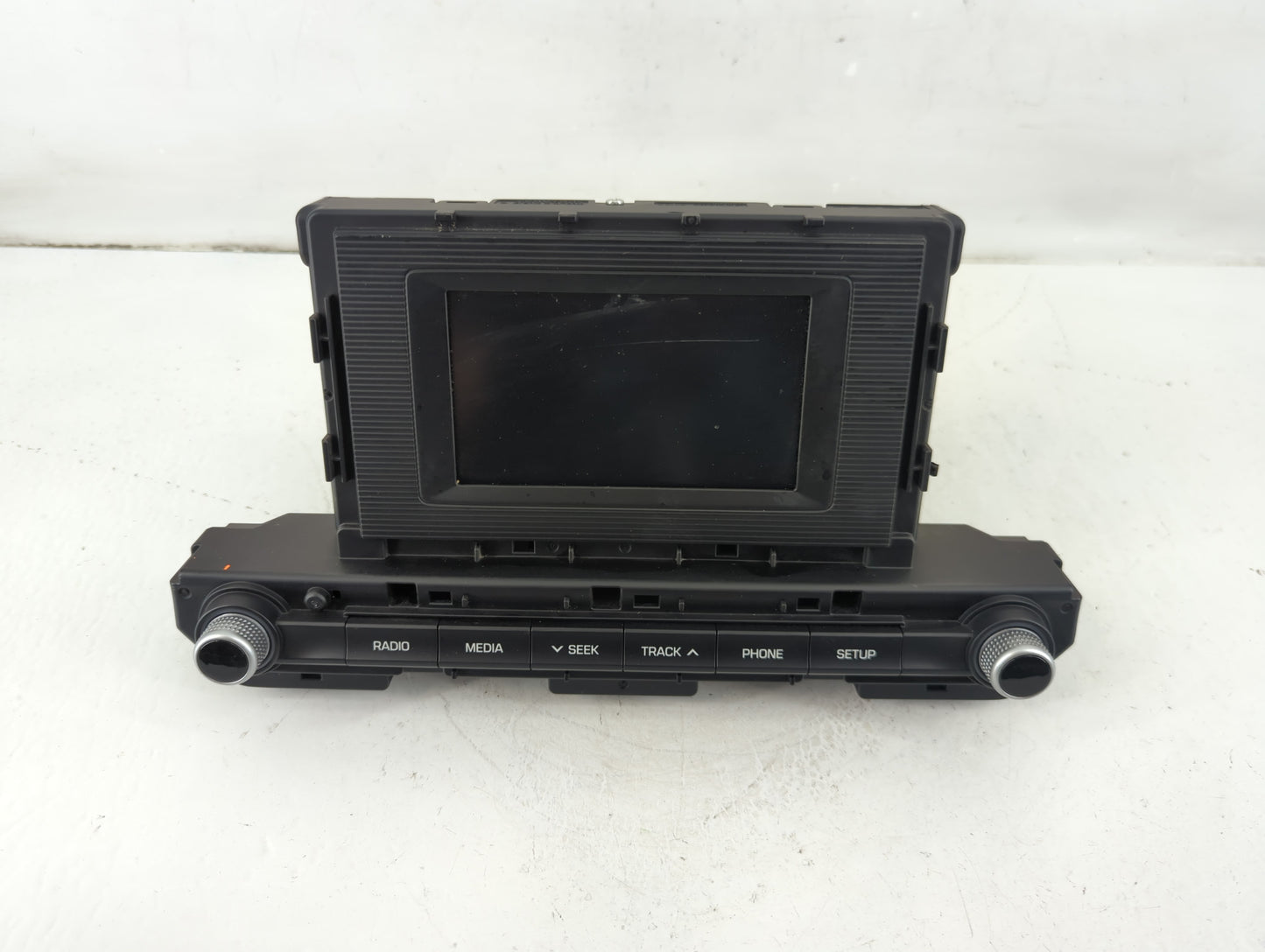 2019-2020 Hyundai Elantra Radio AM FM Cd Player Receiver Replacement P/N:96180F2UASSH Fits Fits 2019 2020 OEM Used Auto Part