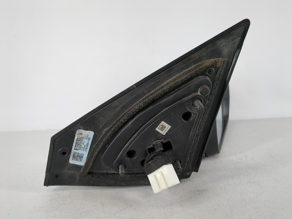 2017-2020 Hyundai Elantra Passenger Side View Mirror - Right Door Mirror OEM Used - Oemusedautoparts1.com
