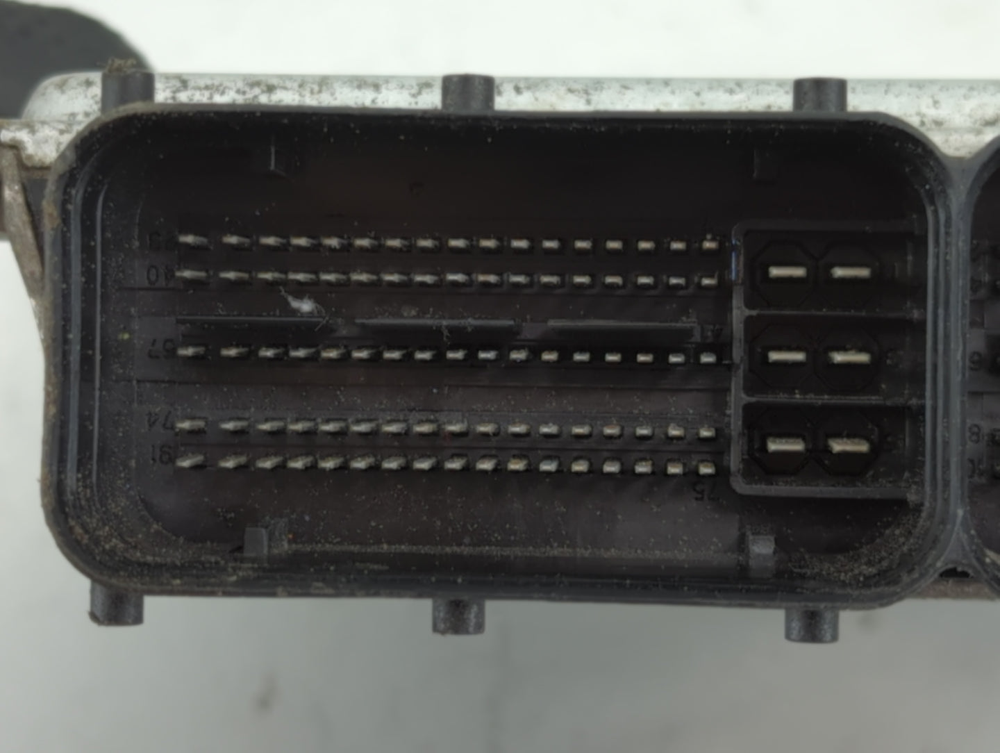2018-2020 Hyundai Elantra PCM Engine Control Computer ECU ECM PCU OEM P/N:39172-2EFK5 39173-2EFK5 Fits Fits 2018 2019 2020 O