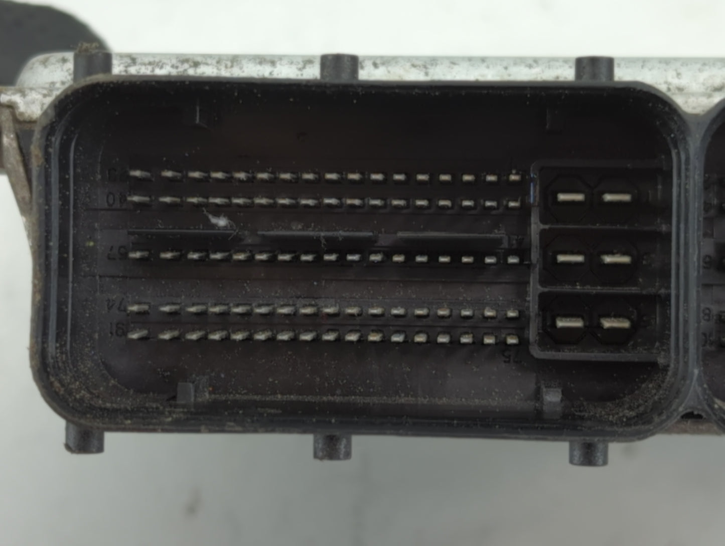 2018-2020 Hyundai Elantra PCM Engine Control Computer ECU ECM PCU OEM P/N:39172-2EFK5 39173-2EFK5 Fits Fits 2018 2019 2020 O