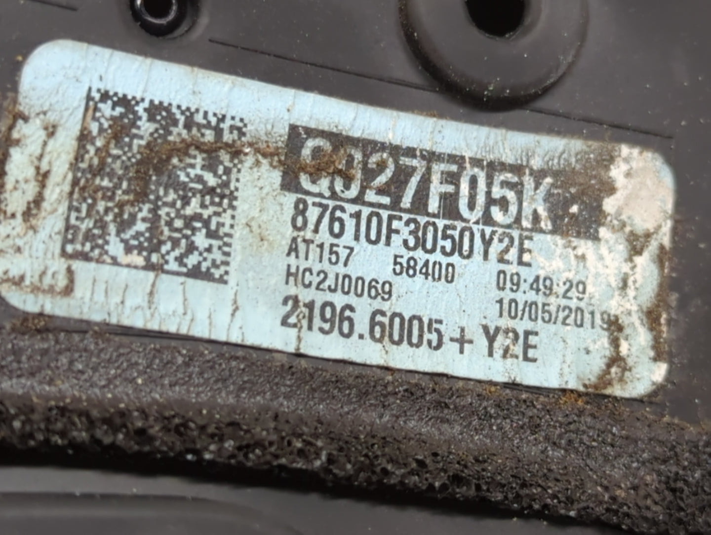 2017-2020 Hyundai Elantra Driver Side View Mirror - Left Door Mirror OEM Used - Oemusedautoparts1.com