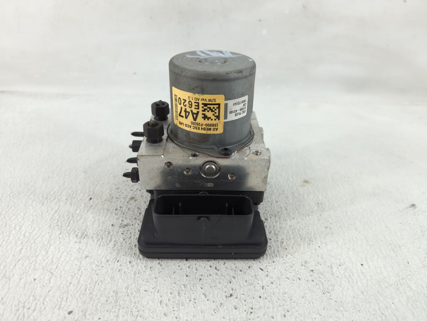 2019-2020 Hyundai Elantra ABS Pump Control Module Replacement P/N:58900-F2620 Fits Fits 2019 2020 OEM Used Auto Parts - Oemu