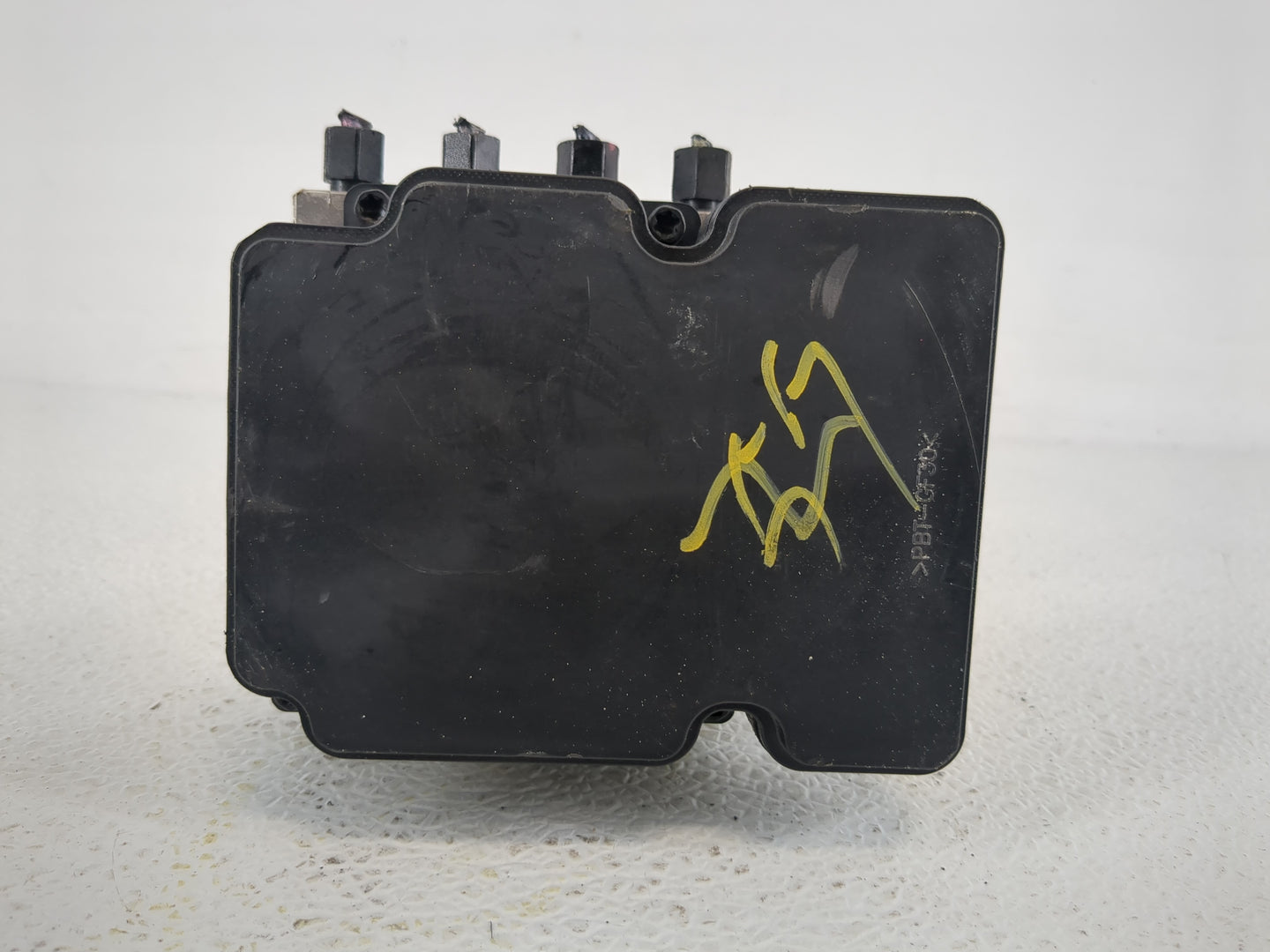 2019-2020 Hyundai Elantra ABS Pump Control Module Replacement P/N:58910-F2620 Fits Fits 2019 2020 OEM Used Auto Parts - Oemu