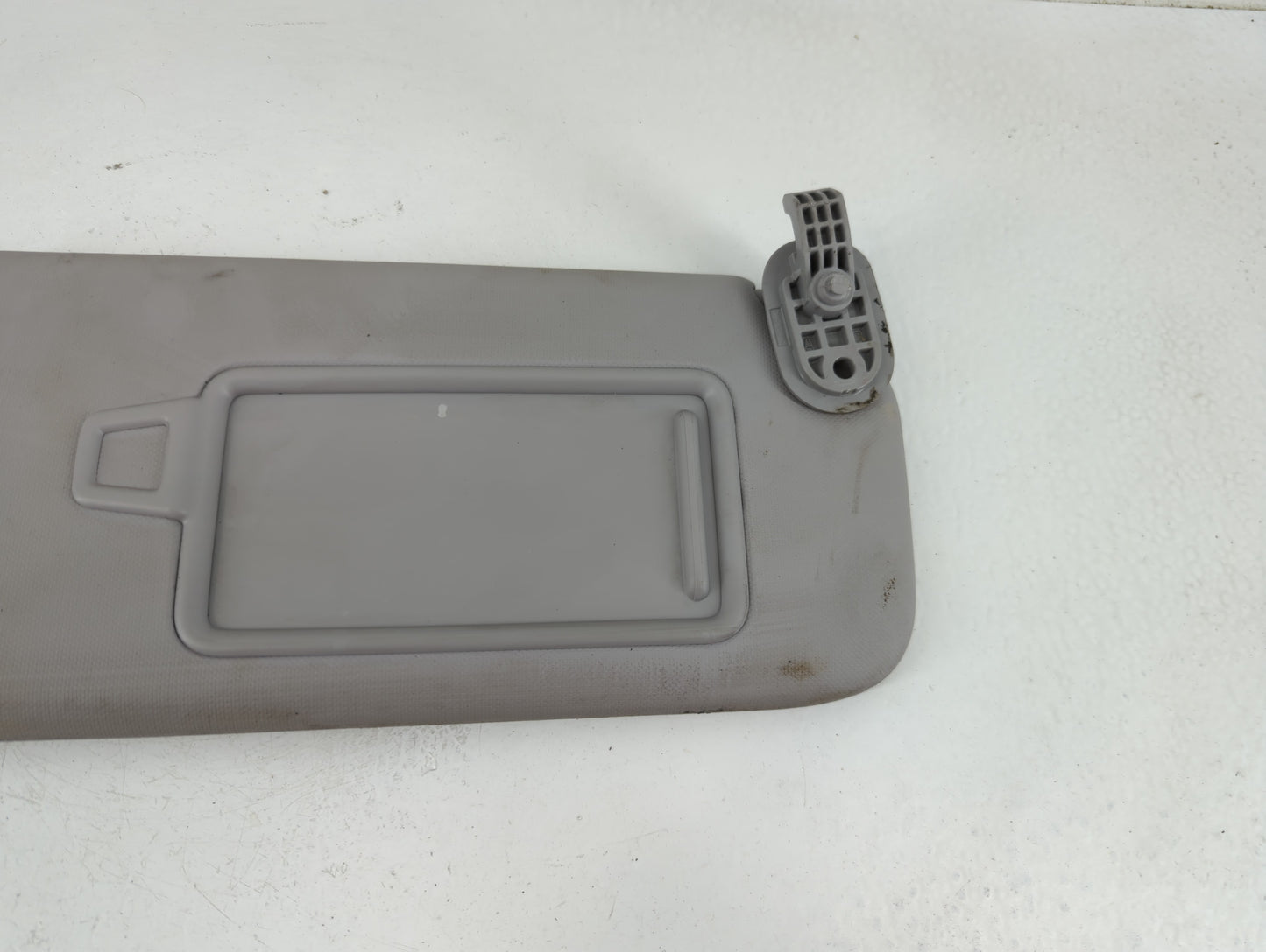 2017-2020 Hyundai Elantra Sun Visor Shade Replacement Driver Left Mirror Fits Fits 2017 2018 2019 2020 OEM Used Auto Parts -