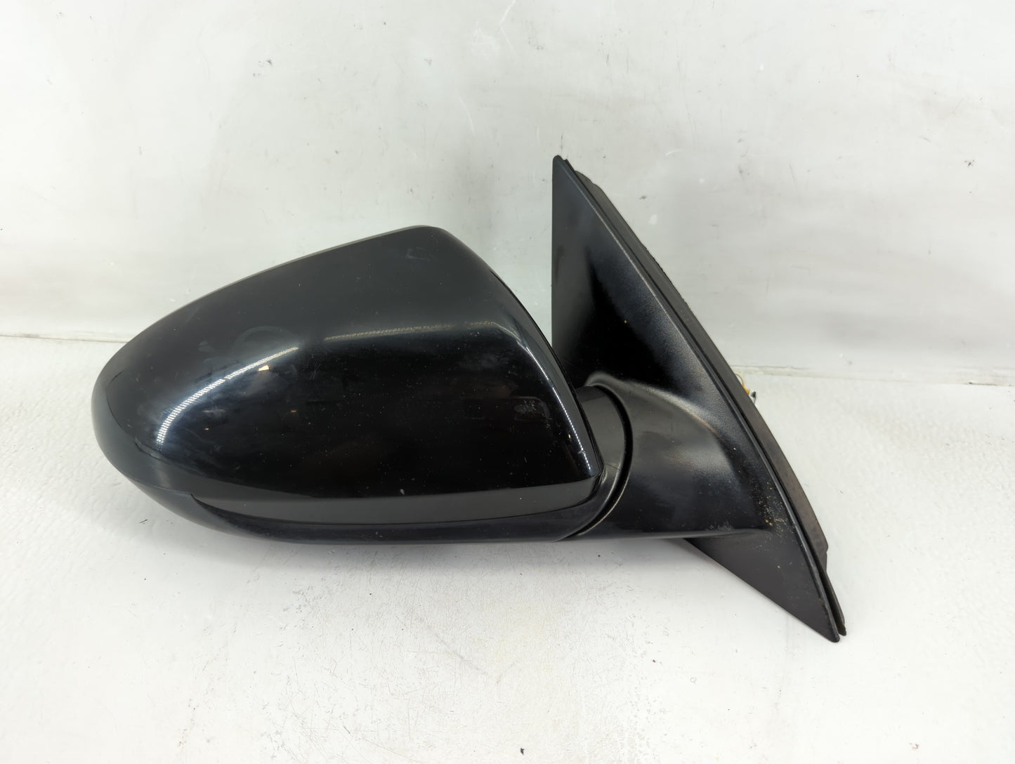 2018-2020 Hyundai Elantra Passenger Side View Mirror - Right Door Mirror OEM Used - Oemusedautoparts1.com