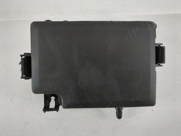 2019-2020 Hyundai Elantra Fusebox Fuse Box Panel Relay Module P/N:91260 F2160 91956-F2025 Fits Fits 2019 2020 OEM Used Auto 